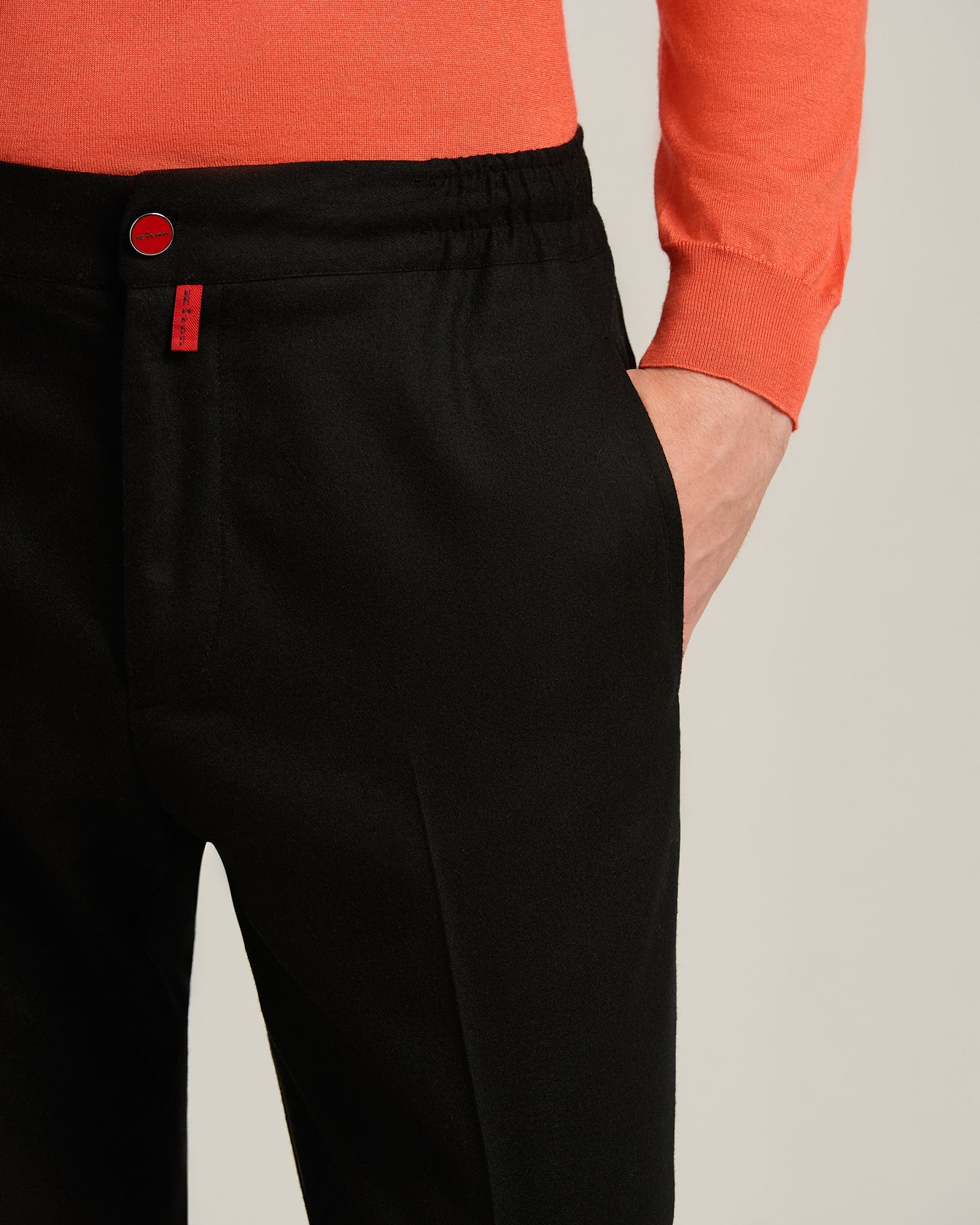 Kiton Trousers Black Wool Comfort Hose Schwarz Elastikbund