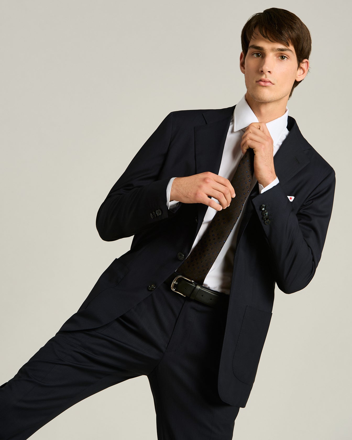 Kiton Krawatte Seide Tupfen blau auf braun 148cm