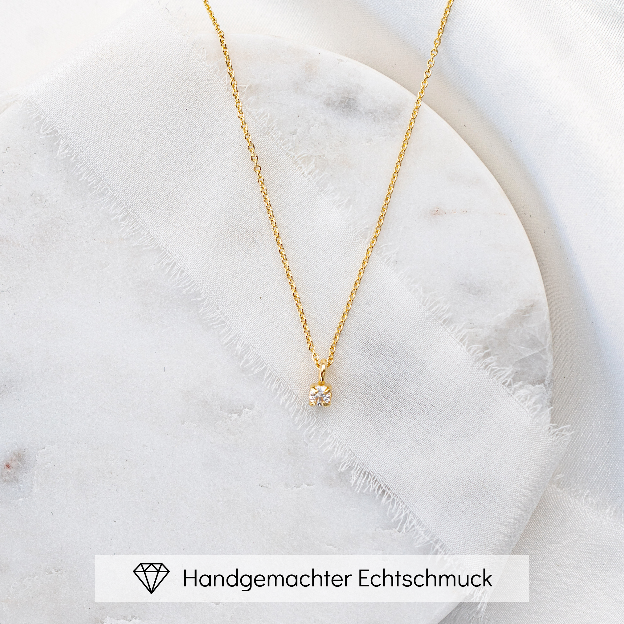 Perlenbräute Sanna Halskette Hochzeit Gold Zirkonia 45 cm