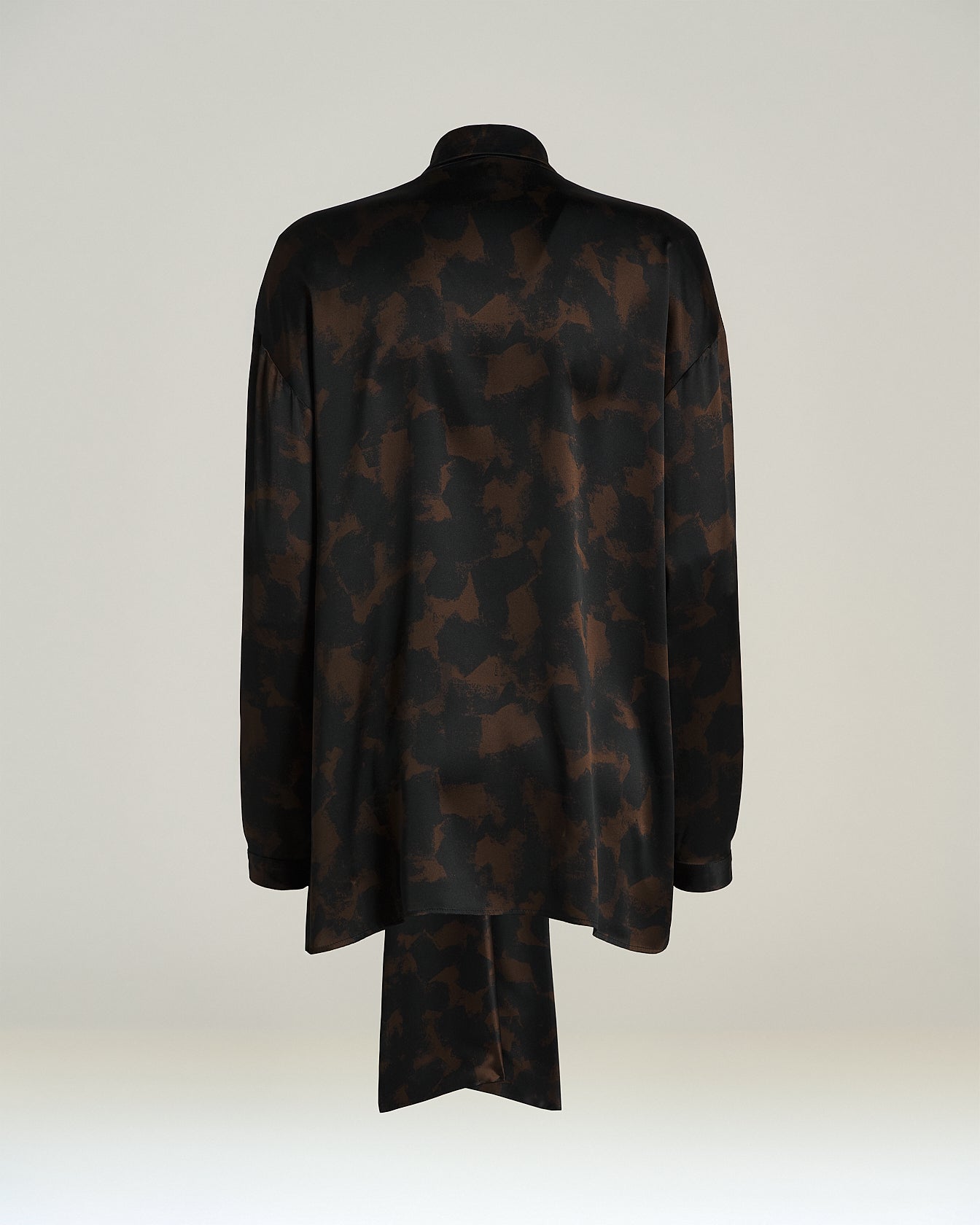 Kiton Shirts Seidenbluse Abstract-Print Schalkragen