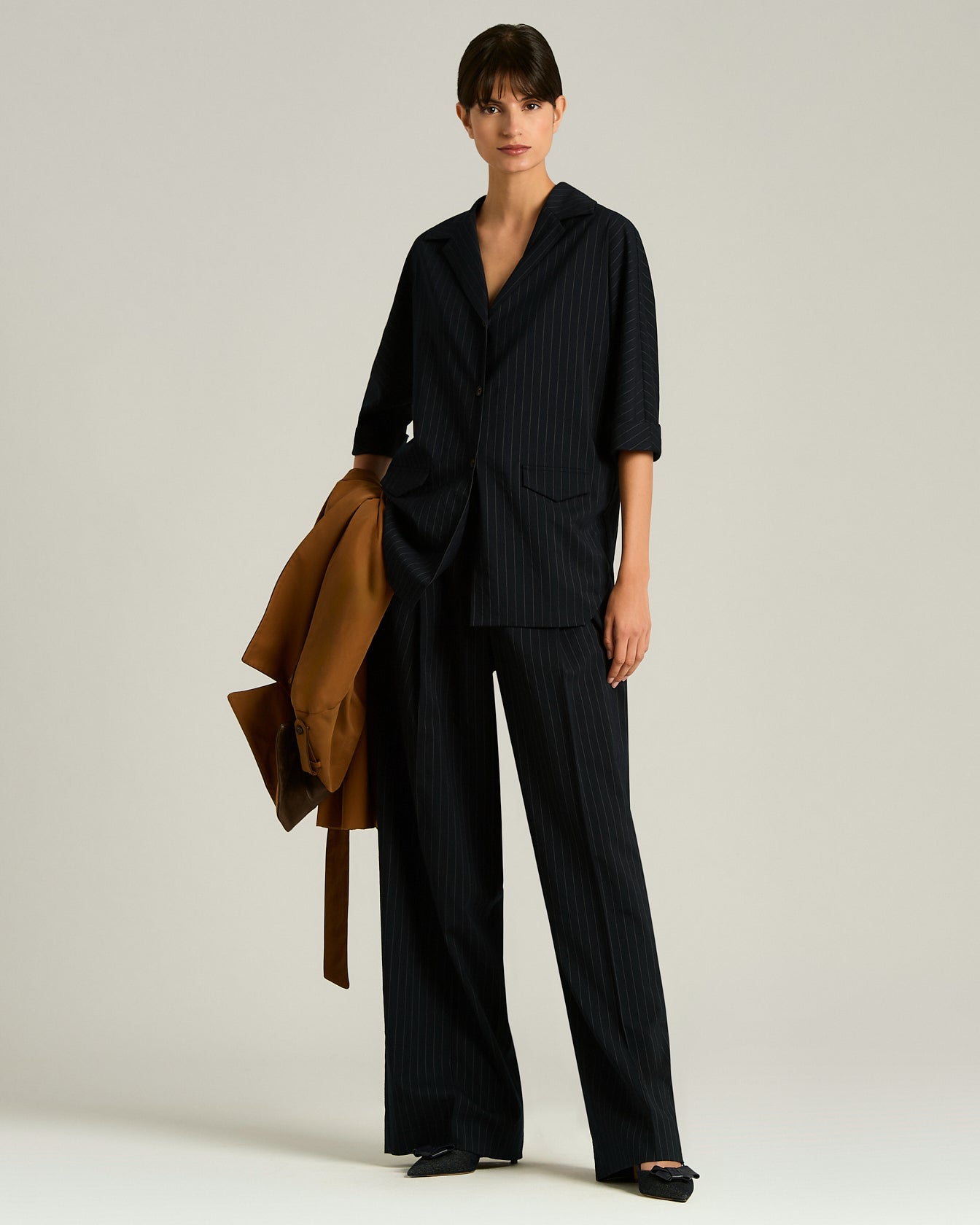 Kiton Tailored Lightweight Wool Black Hose Schwarz 46