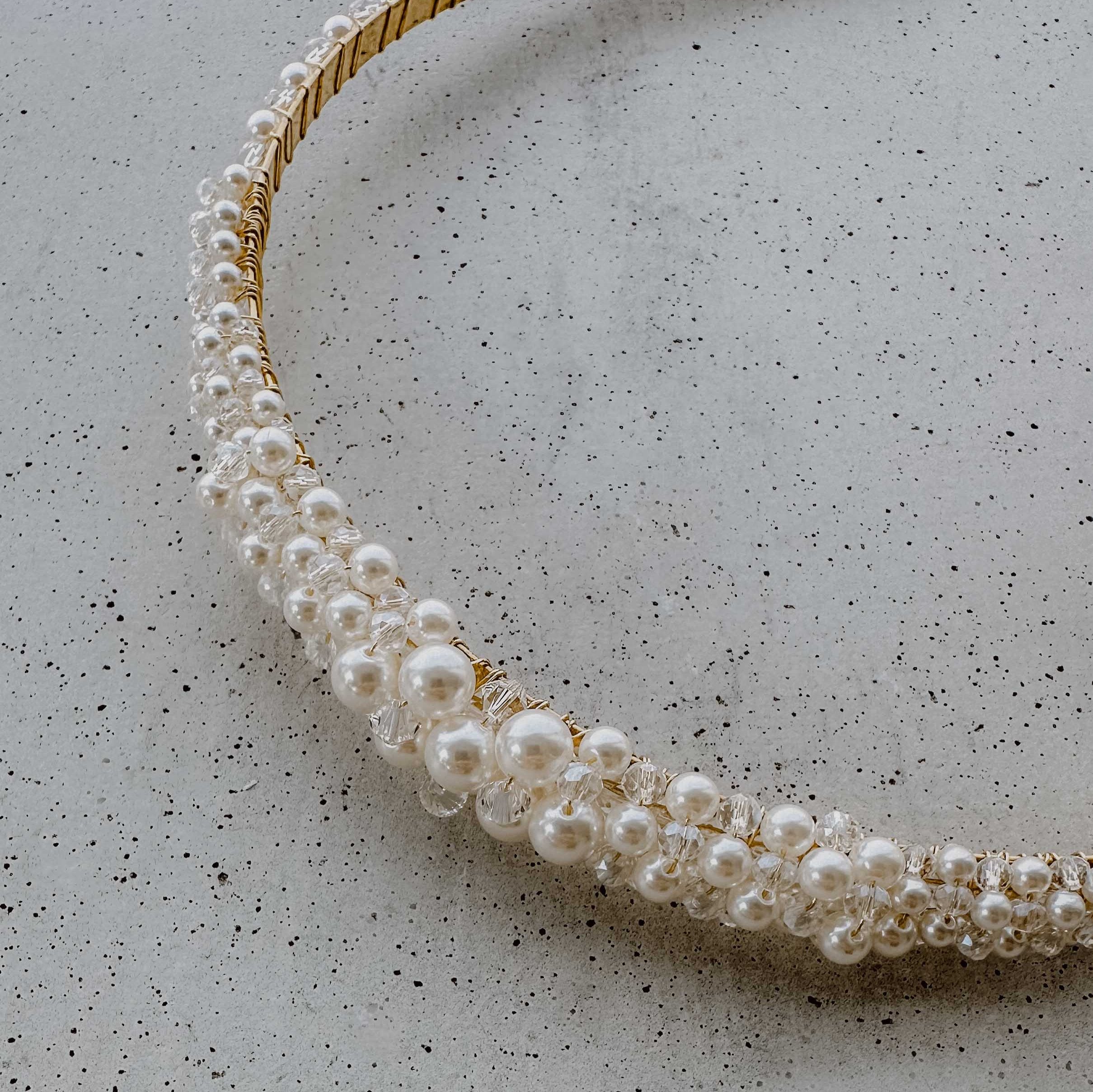Perlenbräute Lotte Haarreif mit Perlen Haarreif Gold vegan
