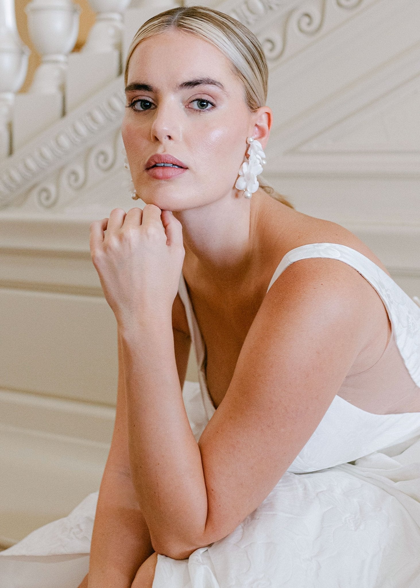 Elizabeth Bower Organna Pearl Braut Ohrringe Rhodium Ivory