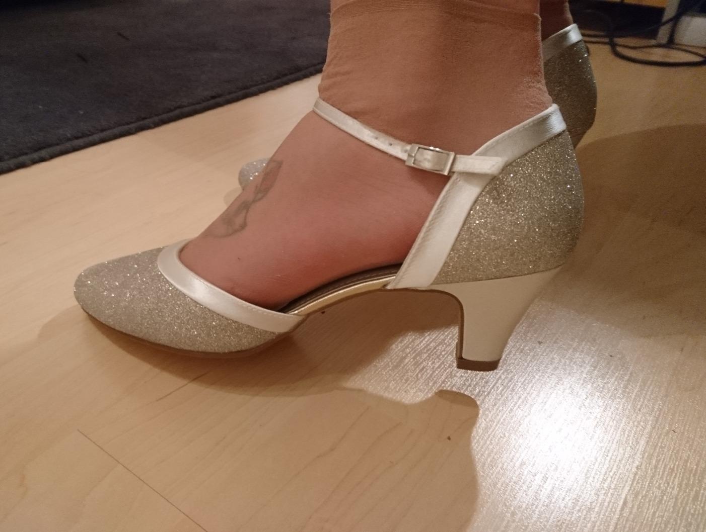 Rainbow Club Timeless Ester Brautschuhe Ivory Satin 5 cm