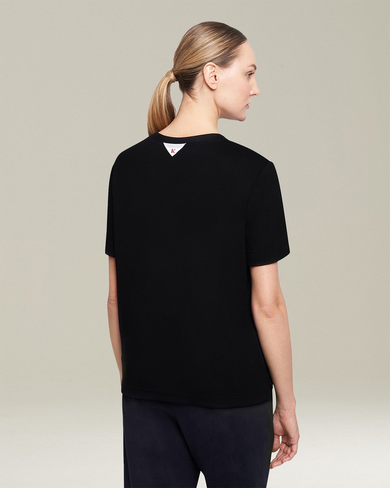 Kiton Essentials T-Shirt Viskose Schwarz Gr. 46