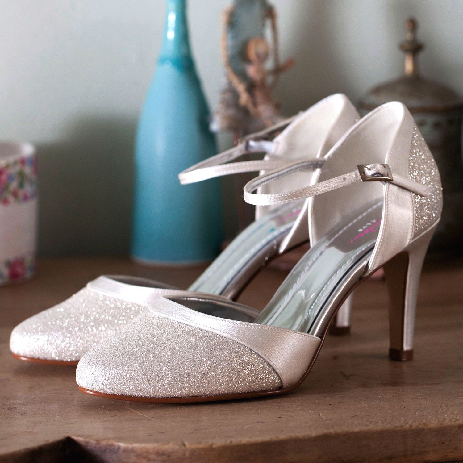 Rainbow Club Caroline Pumps Brautschuhe ivory Satin Gr. 40.5
