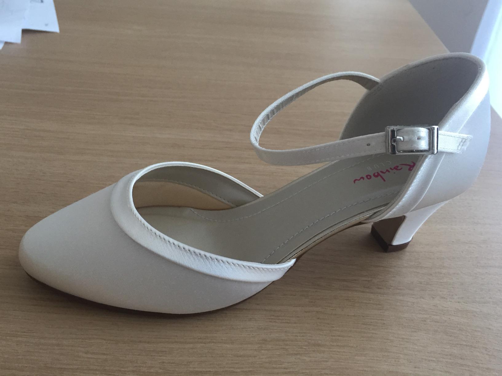 Rainbow Club Timeless Letty Pumps Ivory Satin 5cm