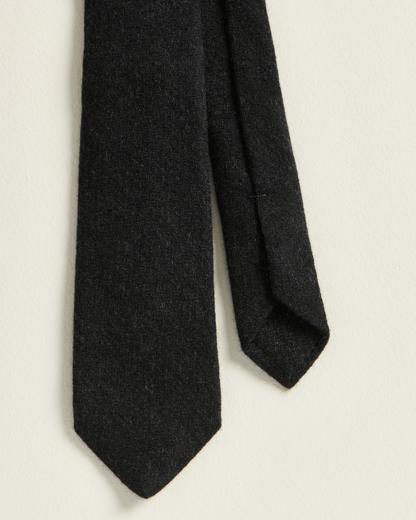 Kiton Woll Krawatte Anthrazit Handgestrickt 148 cm Herren