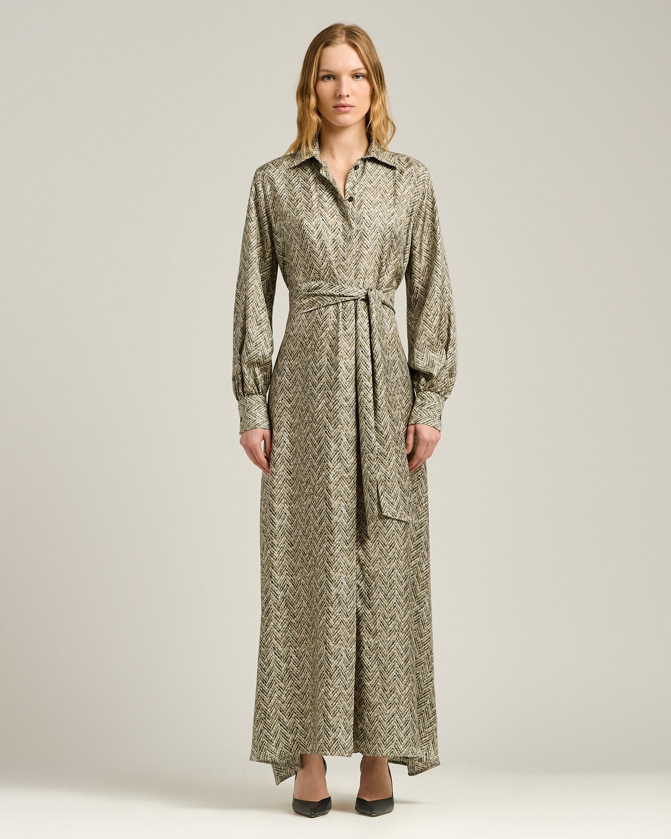 Kiton Hemdkleid Seidenkleid Grau Chevron Lang mit Gürtel