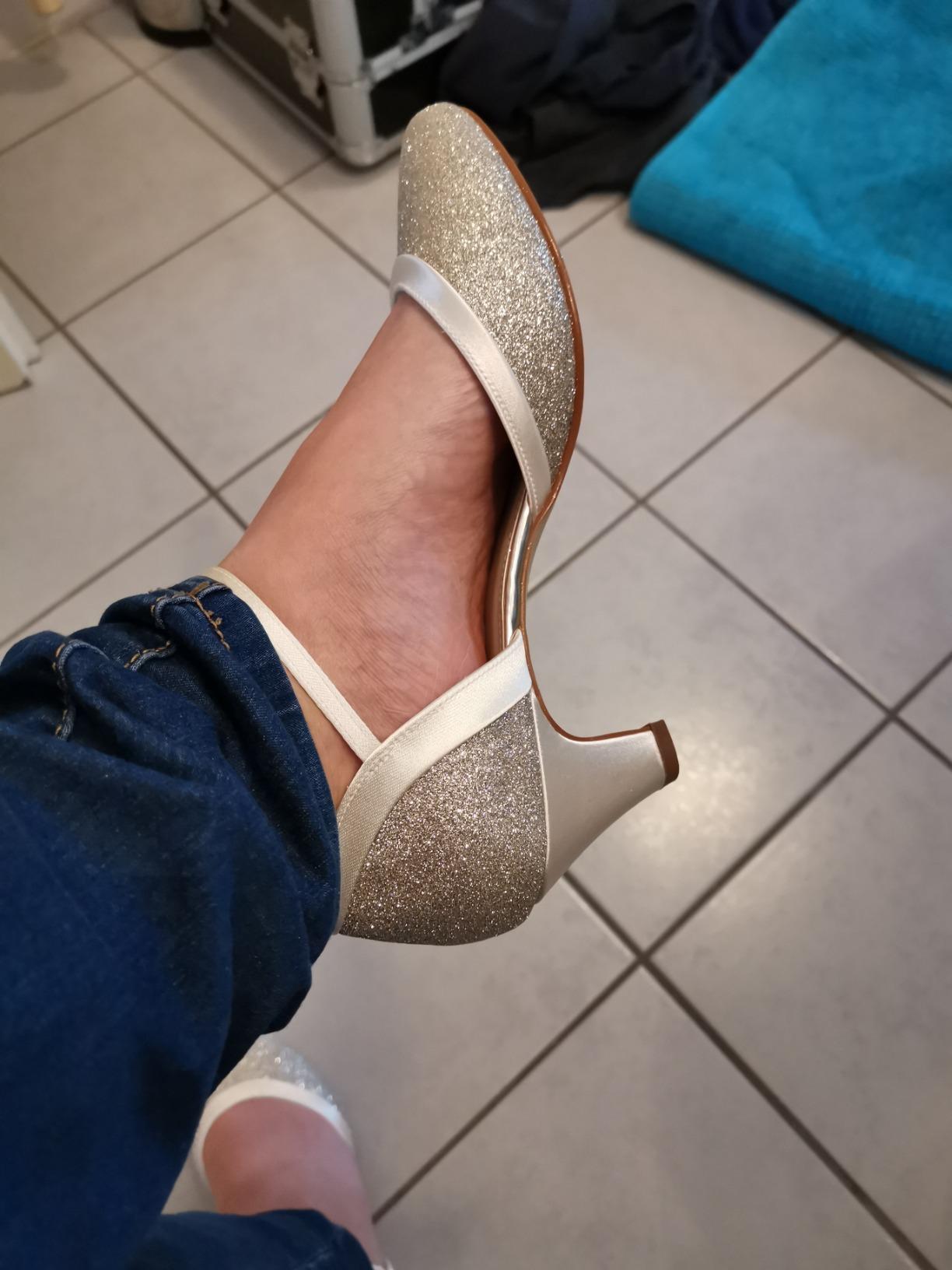 Rainbow Club Timeless Ester Brautschuhe Ivory Satin 5 cm