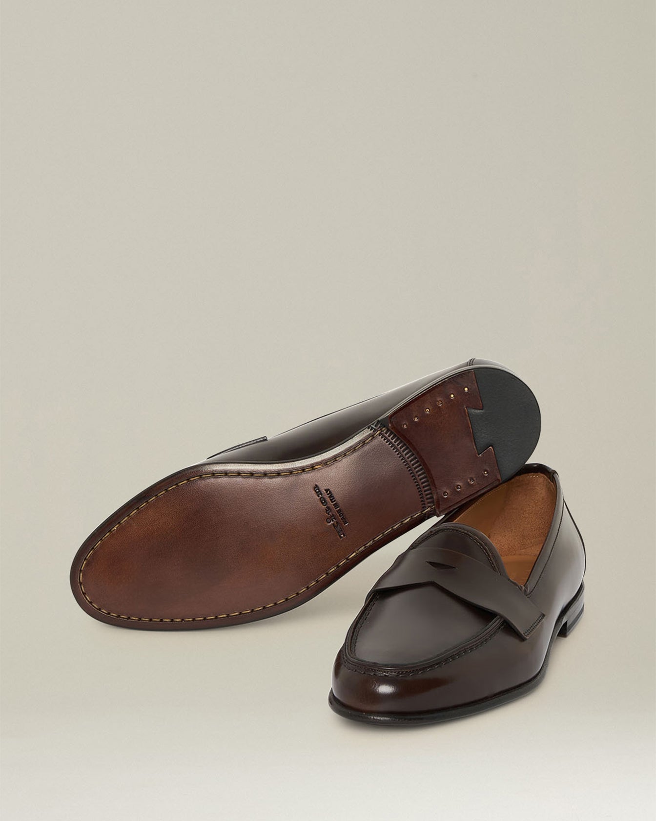 Kiton Shoes Brushed Calfskin Loafer Größe 43 Kalbsleder