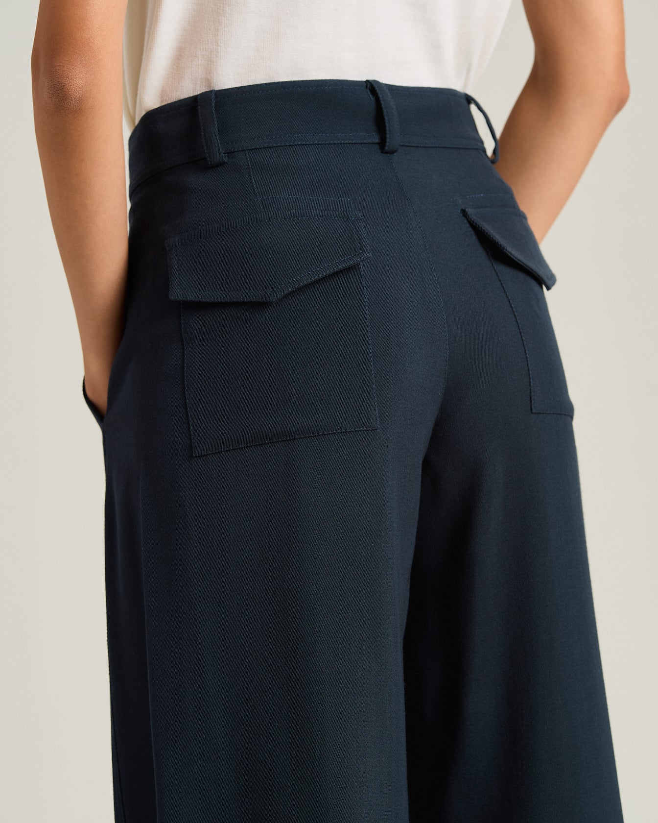 Kiton Wollhose Seide Blau Damen Weit Schneider