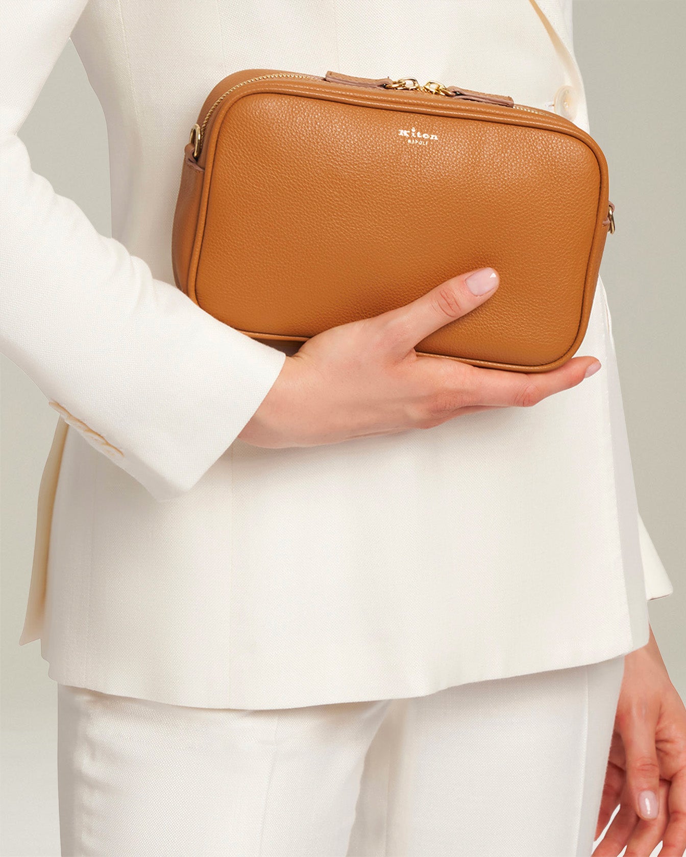 Kiton Bags Big Borsa Vitello Umhängetasche Camel Leder