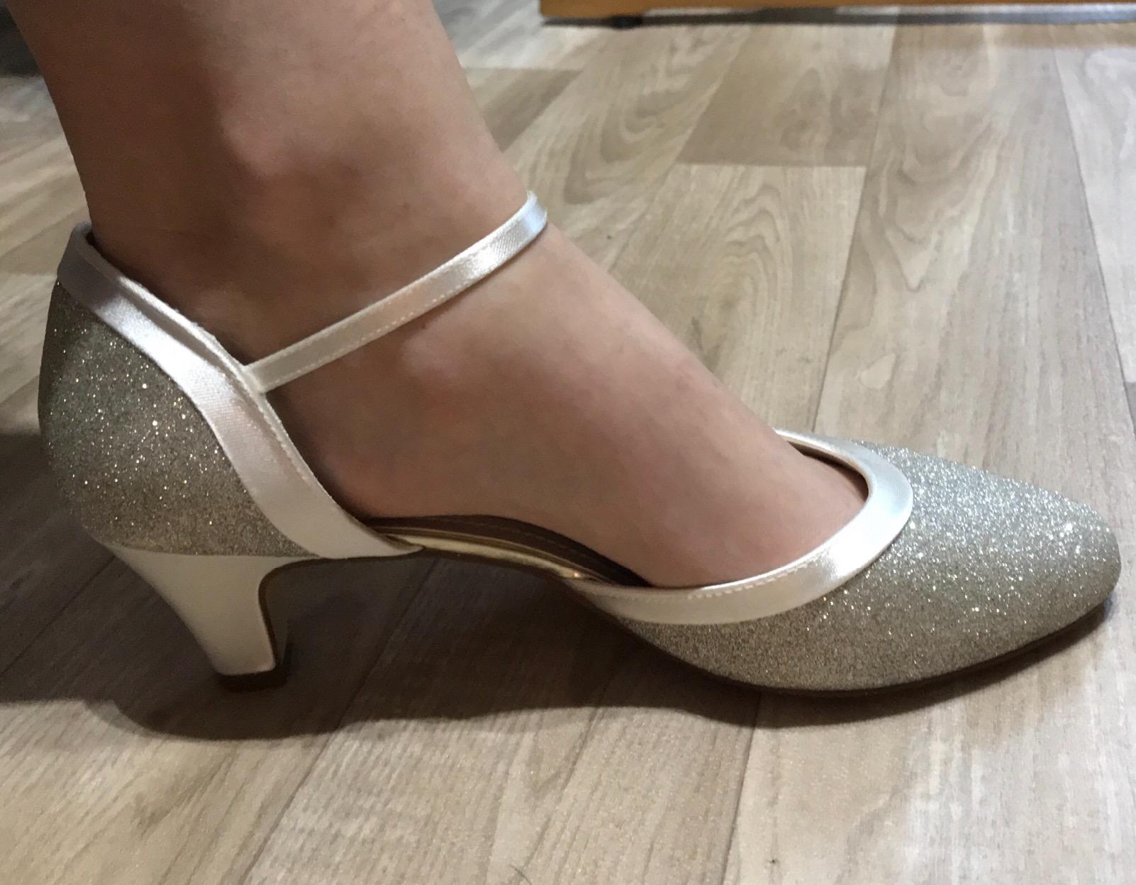 Rainbow Club Timeless Ester Brautschuhe Ivory Satin 5 cm