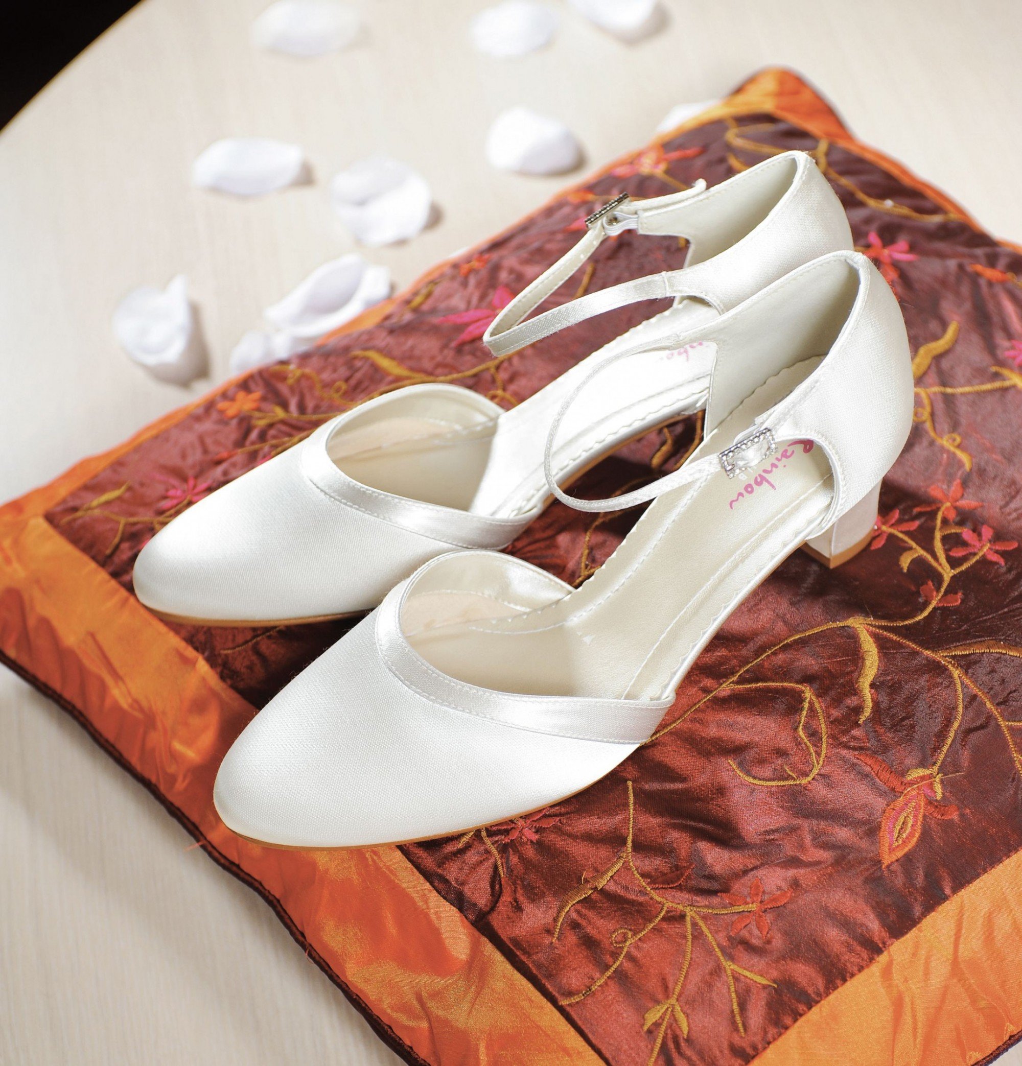 Rainbow Club Anika Brautschuhe Weiß Satin Gr. 42