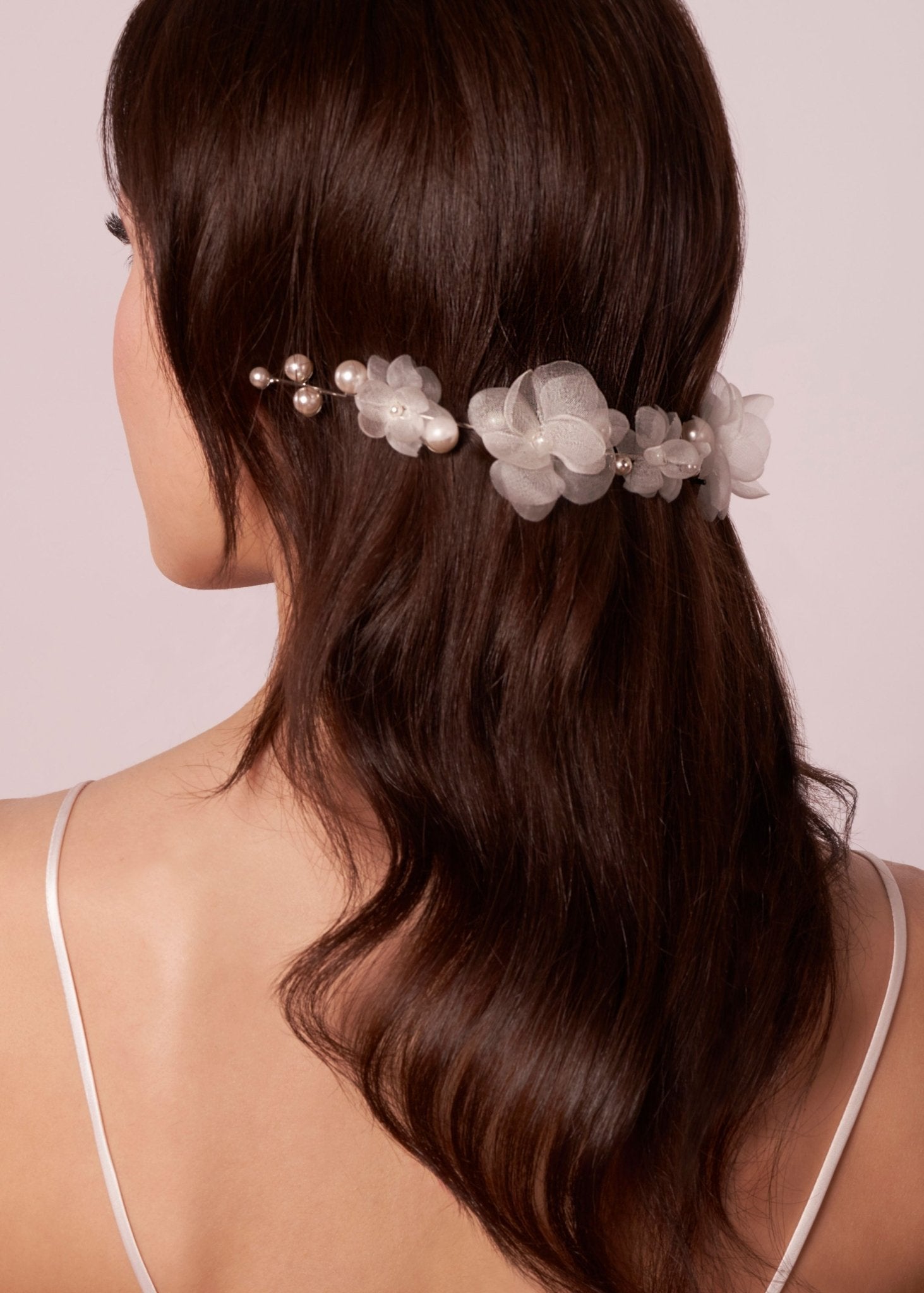 Elizabeth Bower Flutter Pearl Garland Haarkamm Ivory