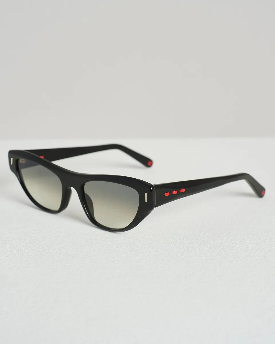Kiton Sunglasses Cat-Eye Sonnenbrille Schwarz Grau Photochrom