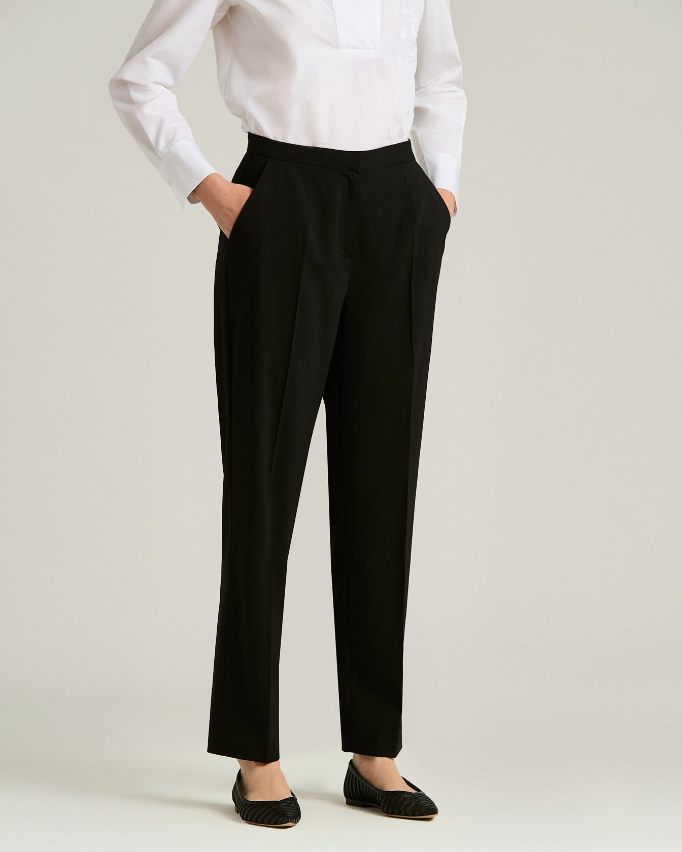 Kiton Tailored Hose Wolle schwarz Gr. 42