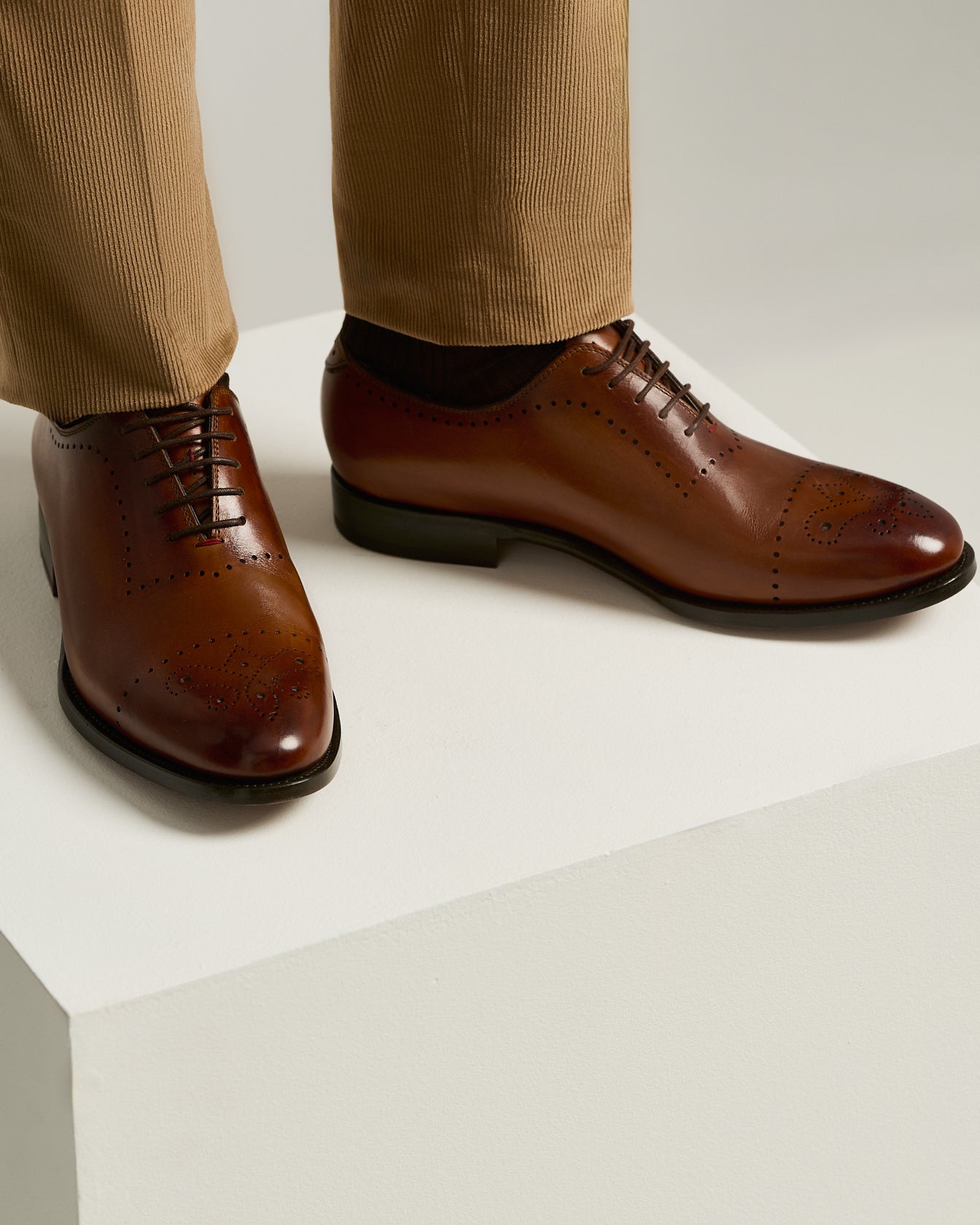 Kiton Shoes Oxford Caravaggio Kalb braun 42
