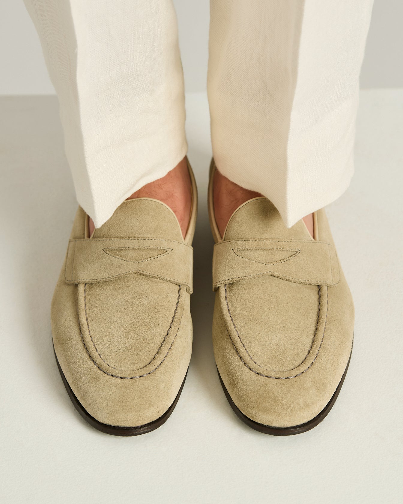 Kiton Suede Loafers Halbschuhe Hellbeige Kalbsleder