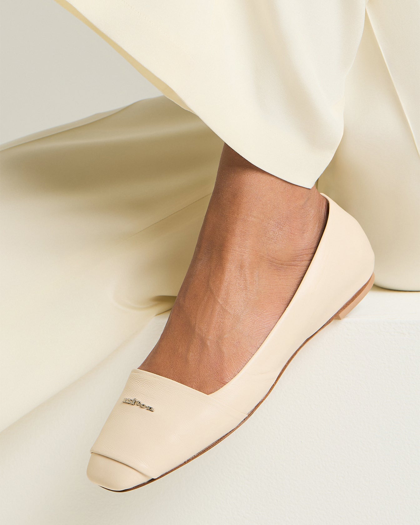 Kiton Ballet Flats Ballerinas Lammleder Gr. 38