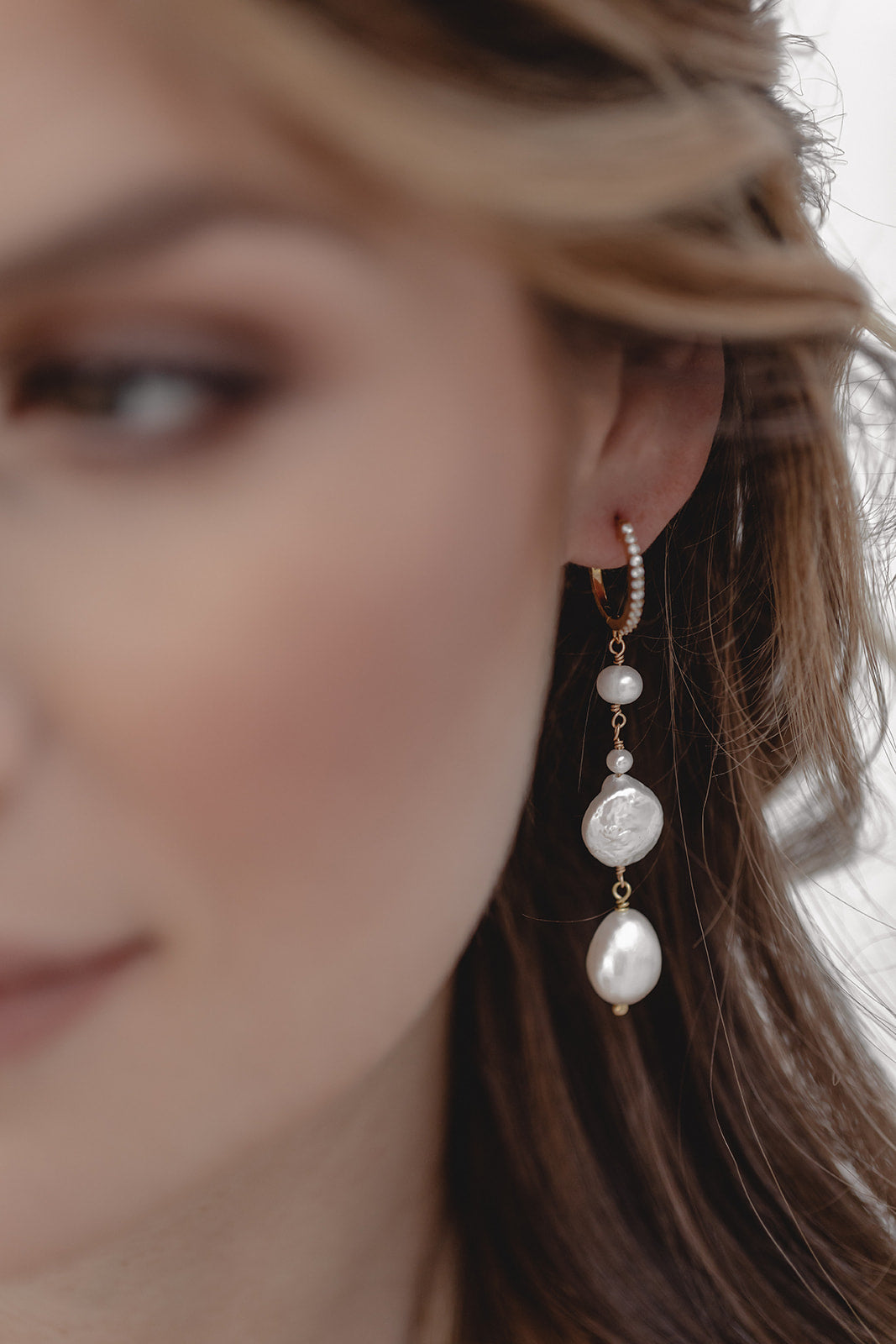 Juvelan Lovestruck Perlenohrringe Silber mit Kristall-Creole