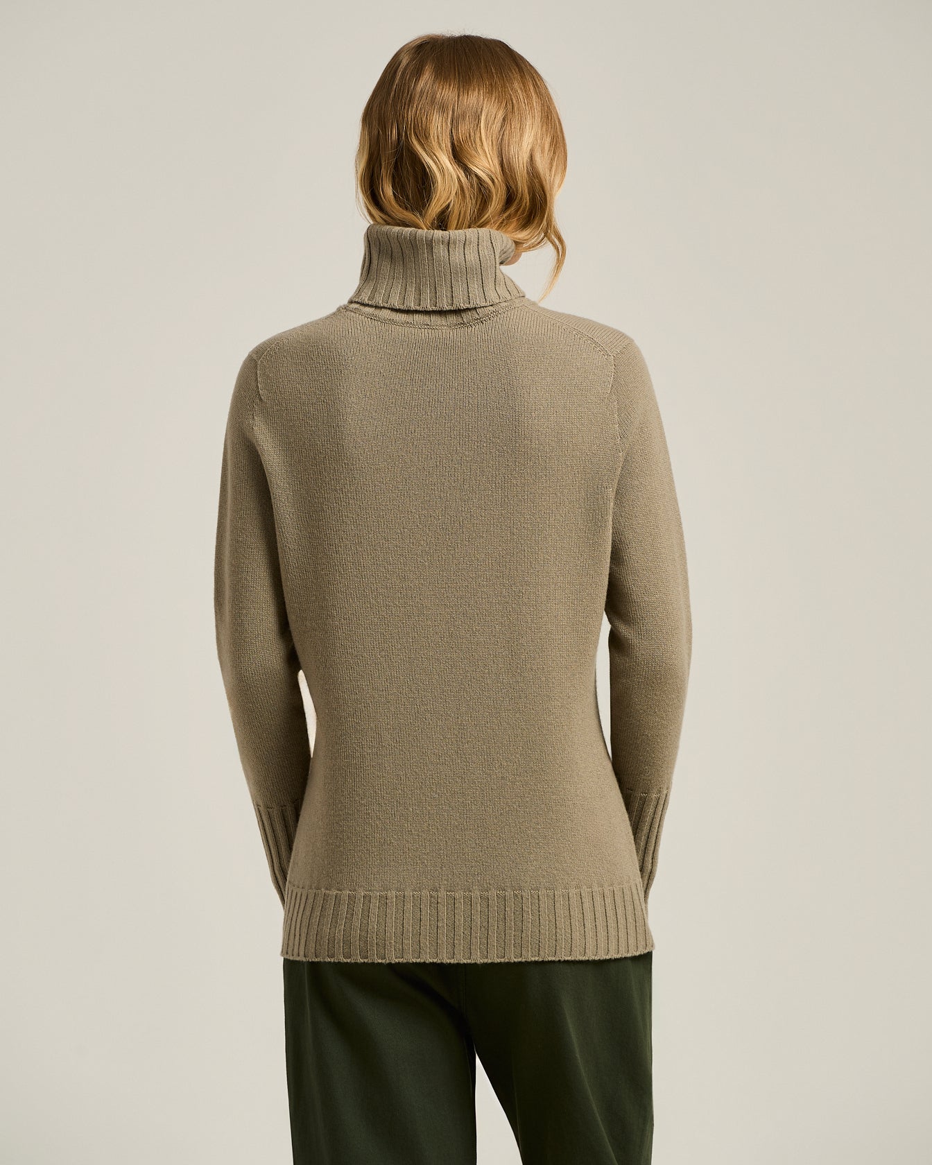 Kiton Knitwear Rollkragenpullover Kaschmir beige Gr 46