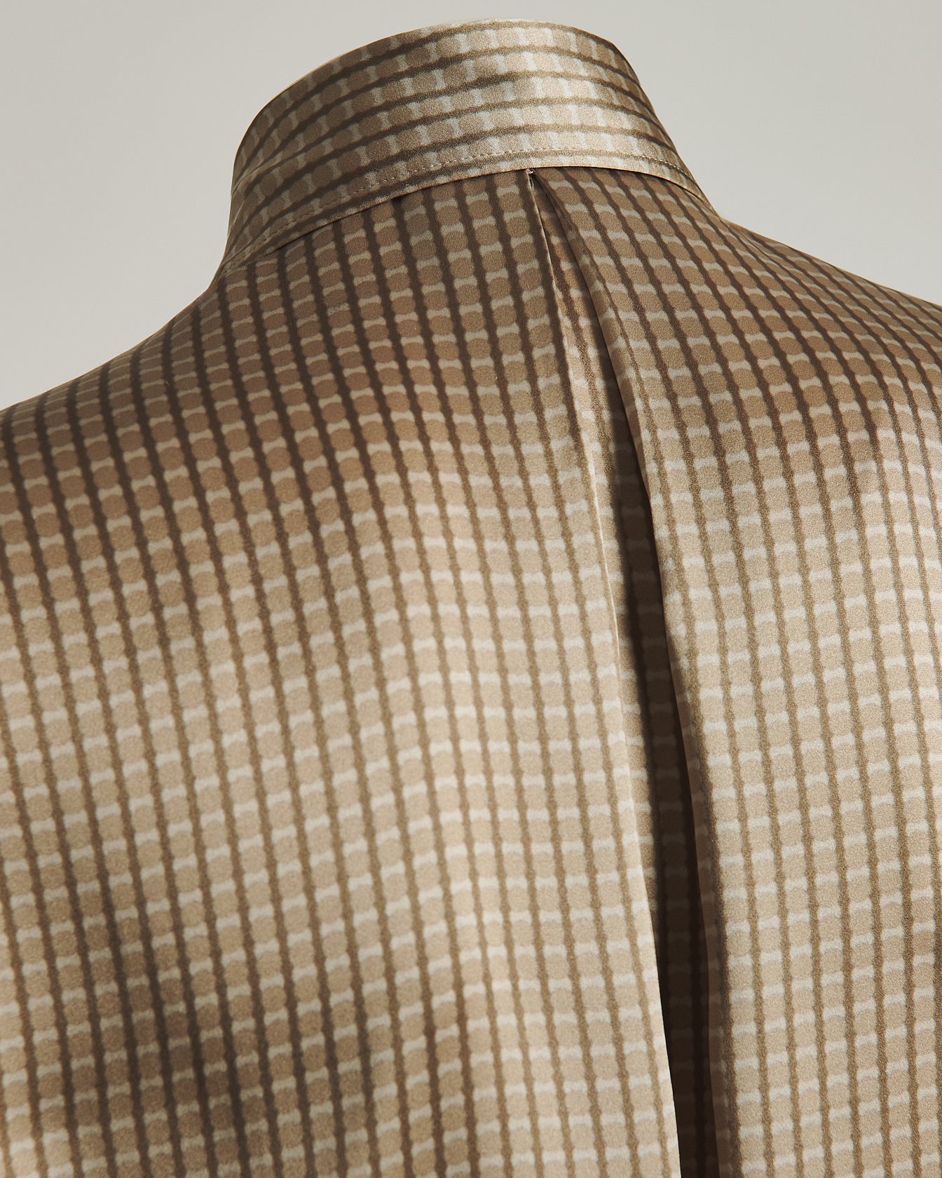 Kiton Beige Geometric Silk Shirt Seidenhemd 40 gemustert