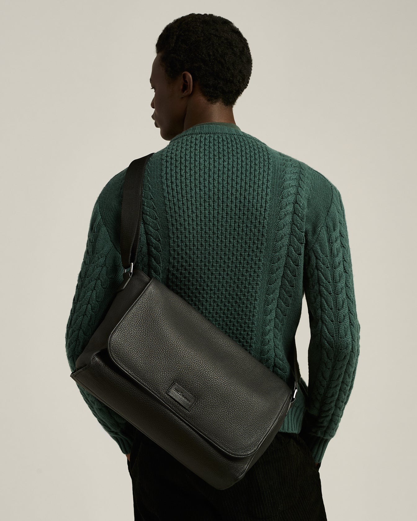 Kiton Bags Umhängetasche Hirschleder schwarz TU