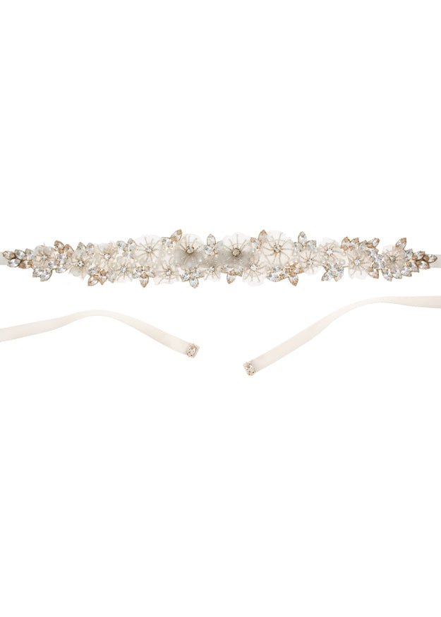 Elizabeth Bower Gardenia Floral Sash Brautgürtel Gold Satin