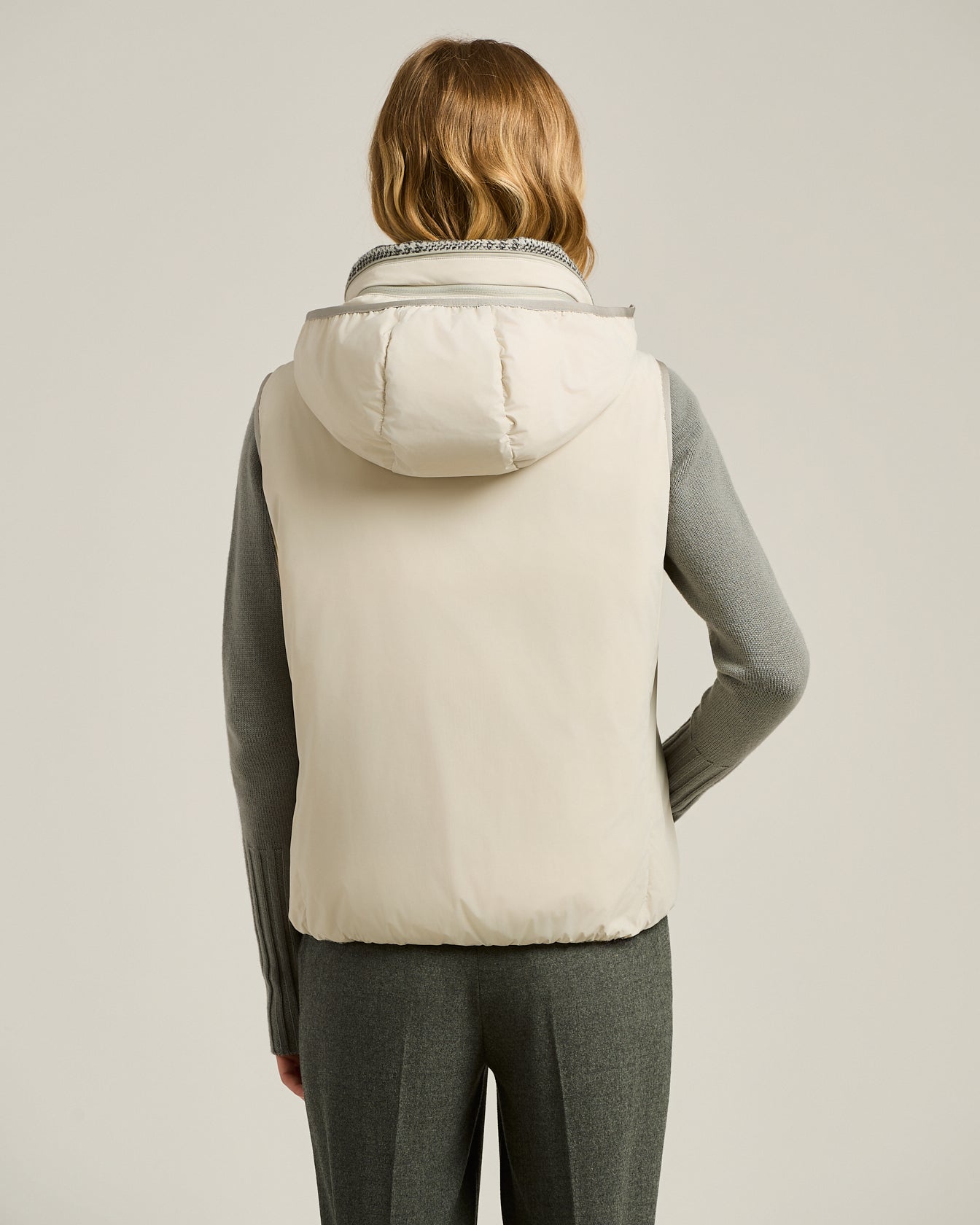 Kiton Gilet Wende Weste Seide Gr. 42 mit Kapuze