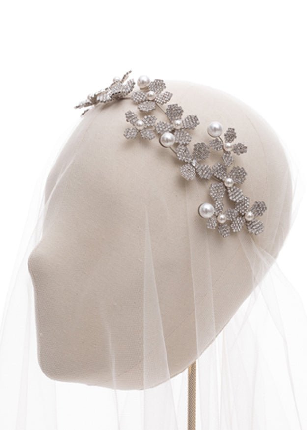 Elizabeth Bower June Haarband Rhodium Kristallblumen