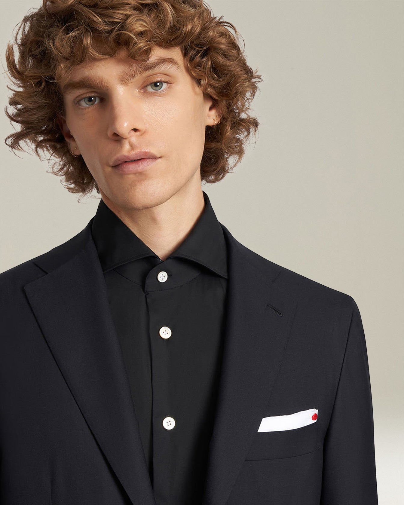Kiton Jackets Woll-Sakko schwarz Gr. 48 einreihig 14-Mikron