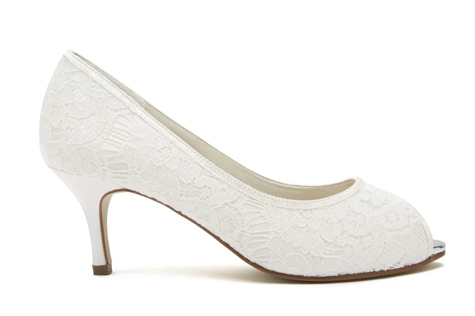 Rainbow Club Essentials Ava Spitze Satin Peep-Toes Gr. 38,5