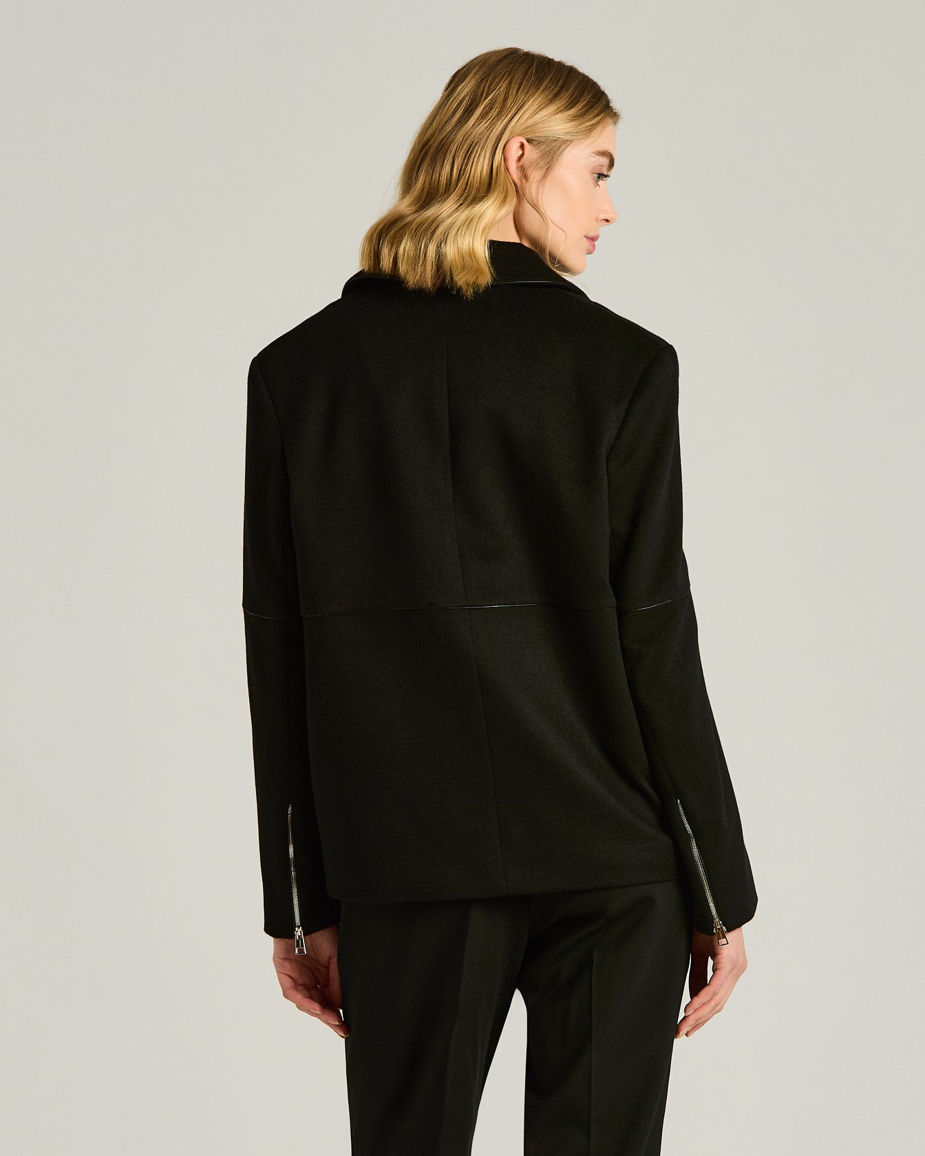 Kiton Tailored Cashmere Mantel schwarz Reissverschluss