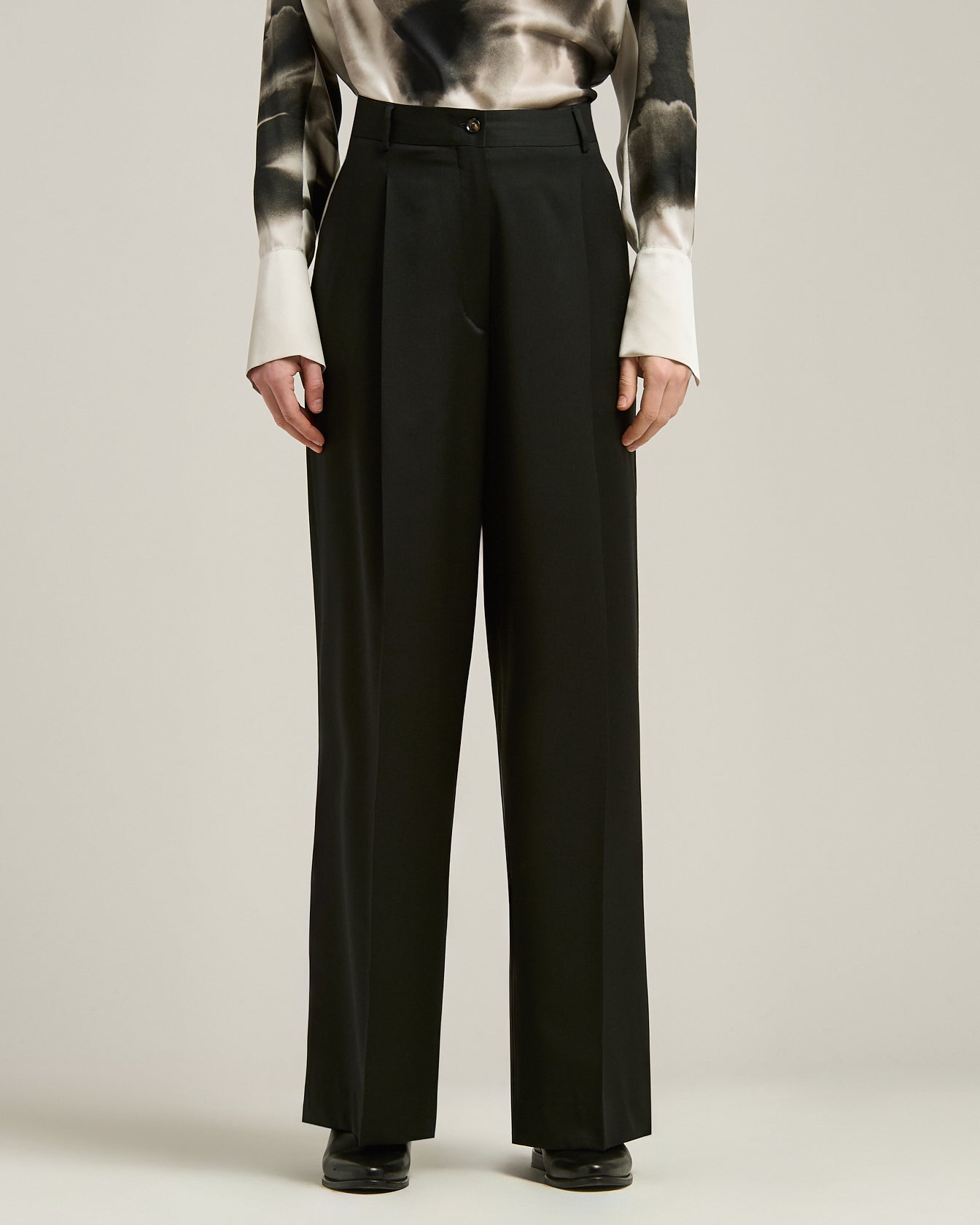 Kiton Trousers Palazzo Hose schwarz Wolle Gr.40