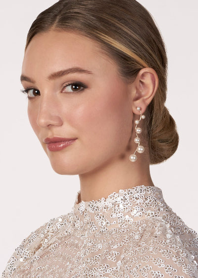Elizabeth Bower Pearletta Braut Hängeohrringe Gold Perlen