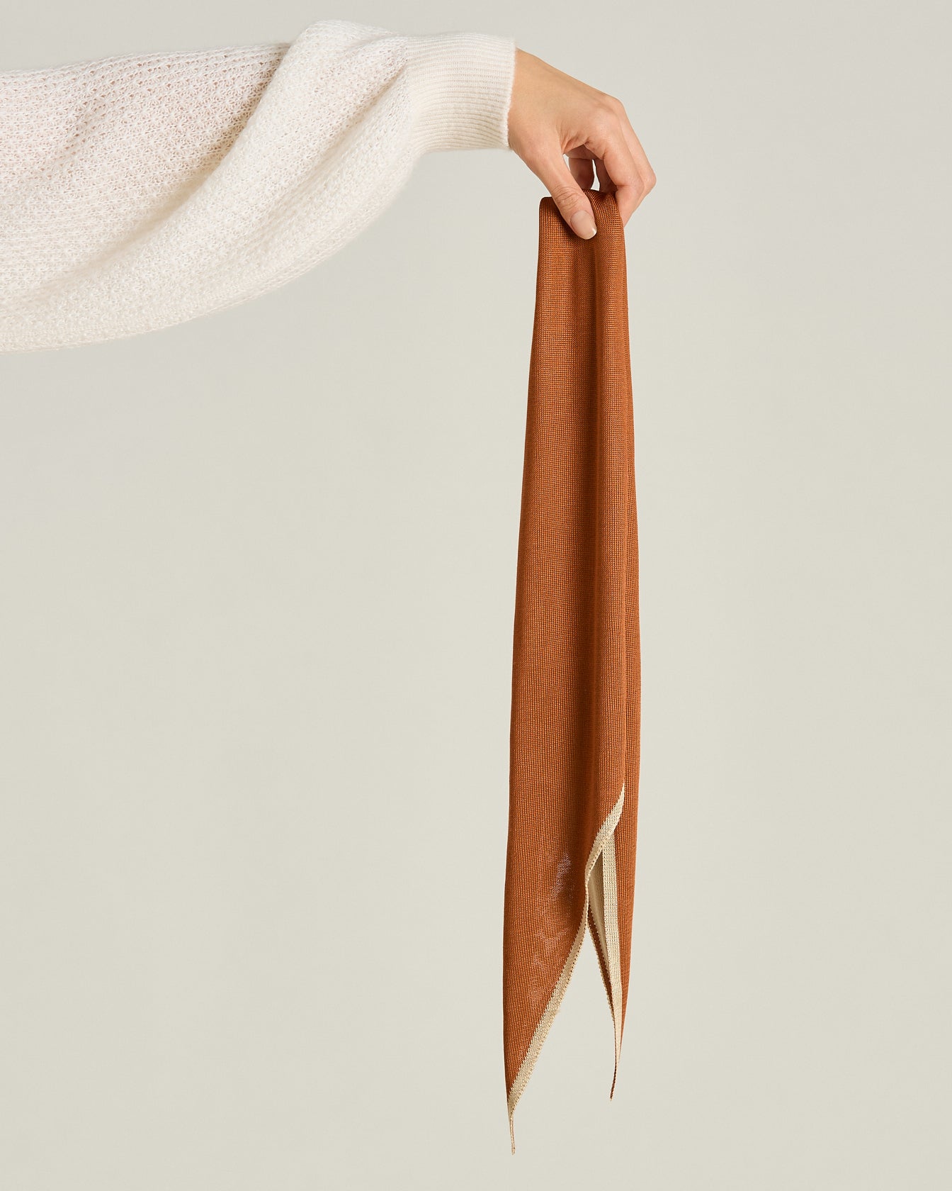 Kiton Seidenschal Lederbesatz TU Geschenk