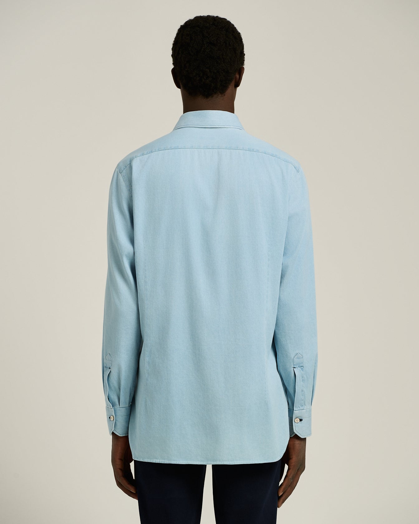 Kiton Casual Denim Hemd Hellblau Spread-Kragen Gr. M