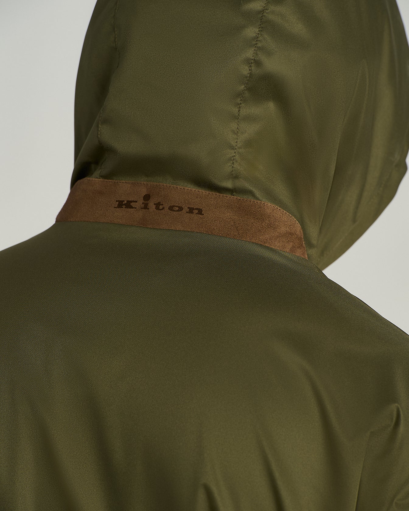 Kiton Outerwear Green Technical Jacke Kapuze Gr.50
