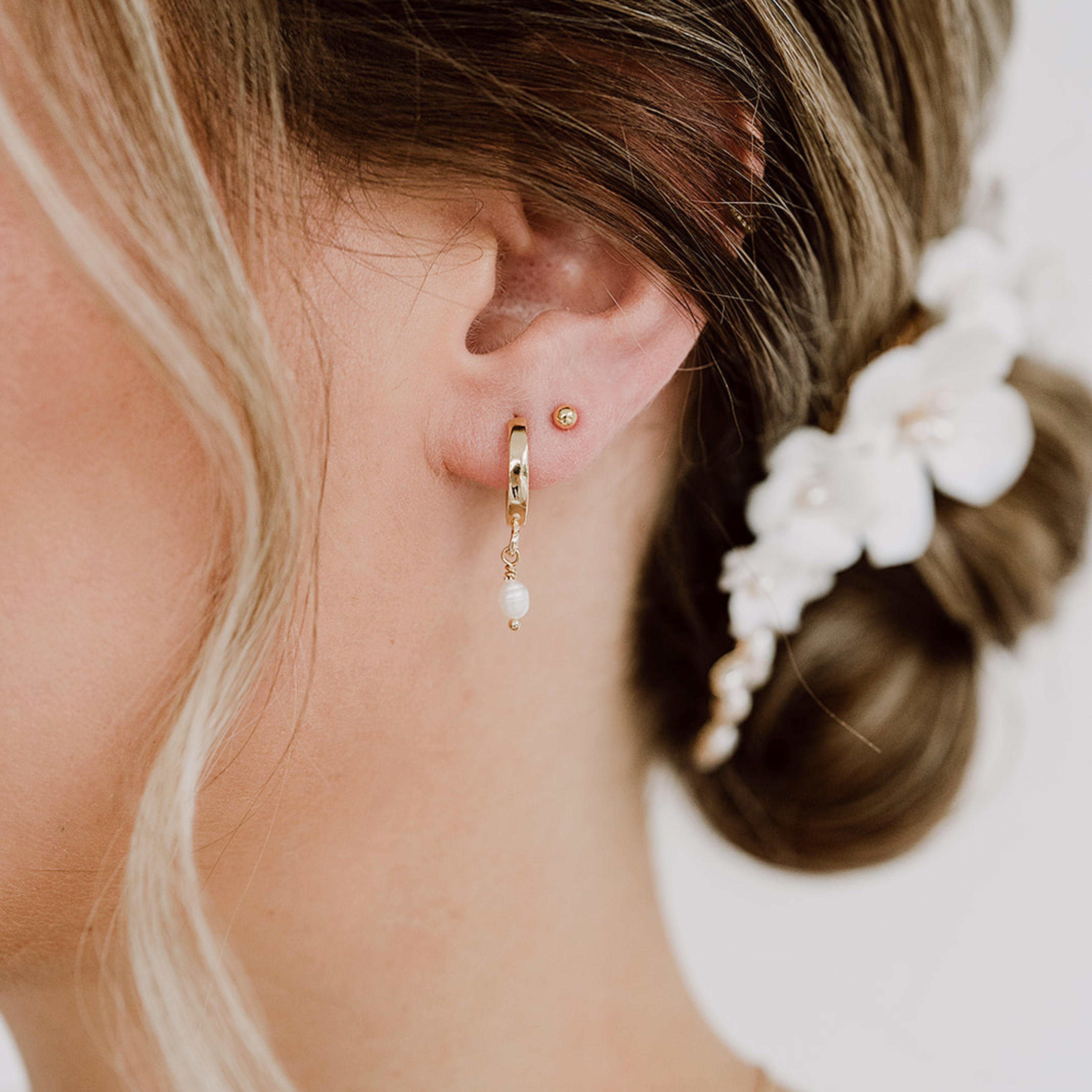 Perlenbräute Kaya 3mm Ohrstecker Gold zweites Ohrloch