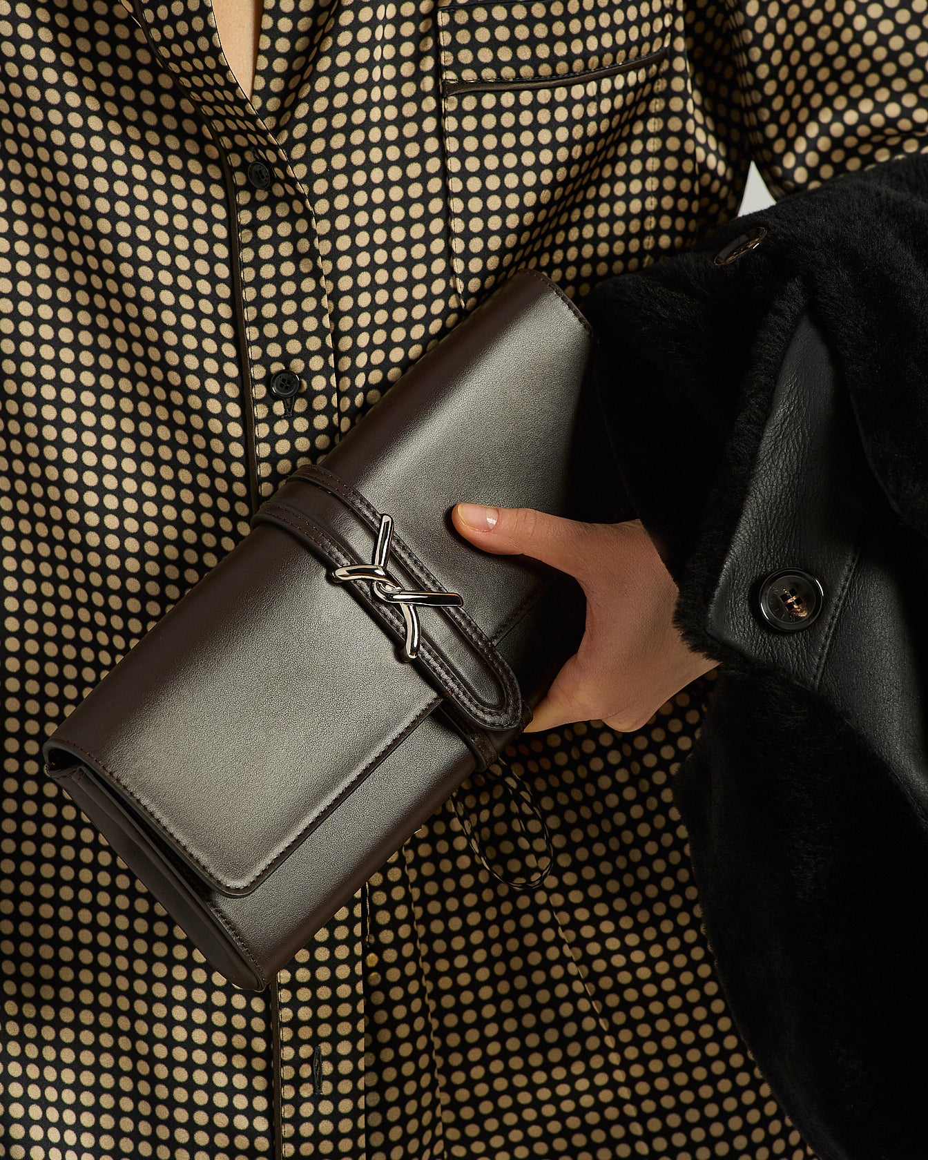 Kiton Isabel Leder Clutch dunkelbraun TU Abendtasche