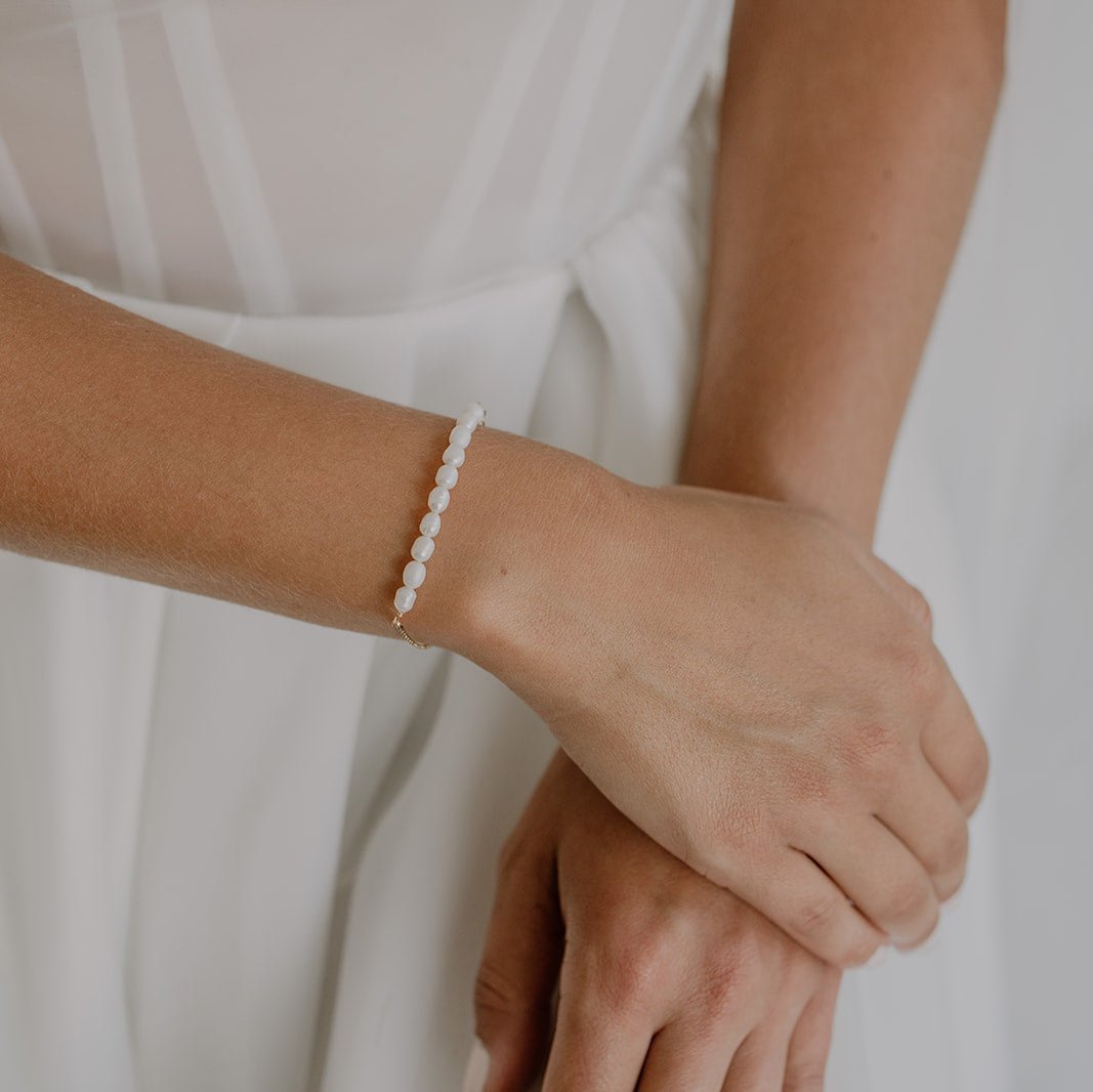 Perlenbräute Linn Armband Gold Süßwasserperlen 16-19cm