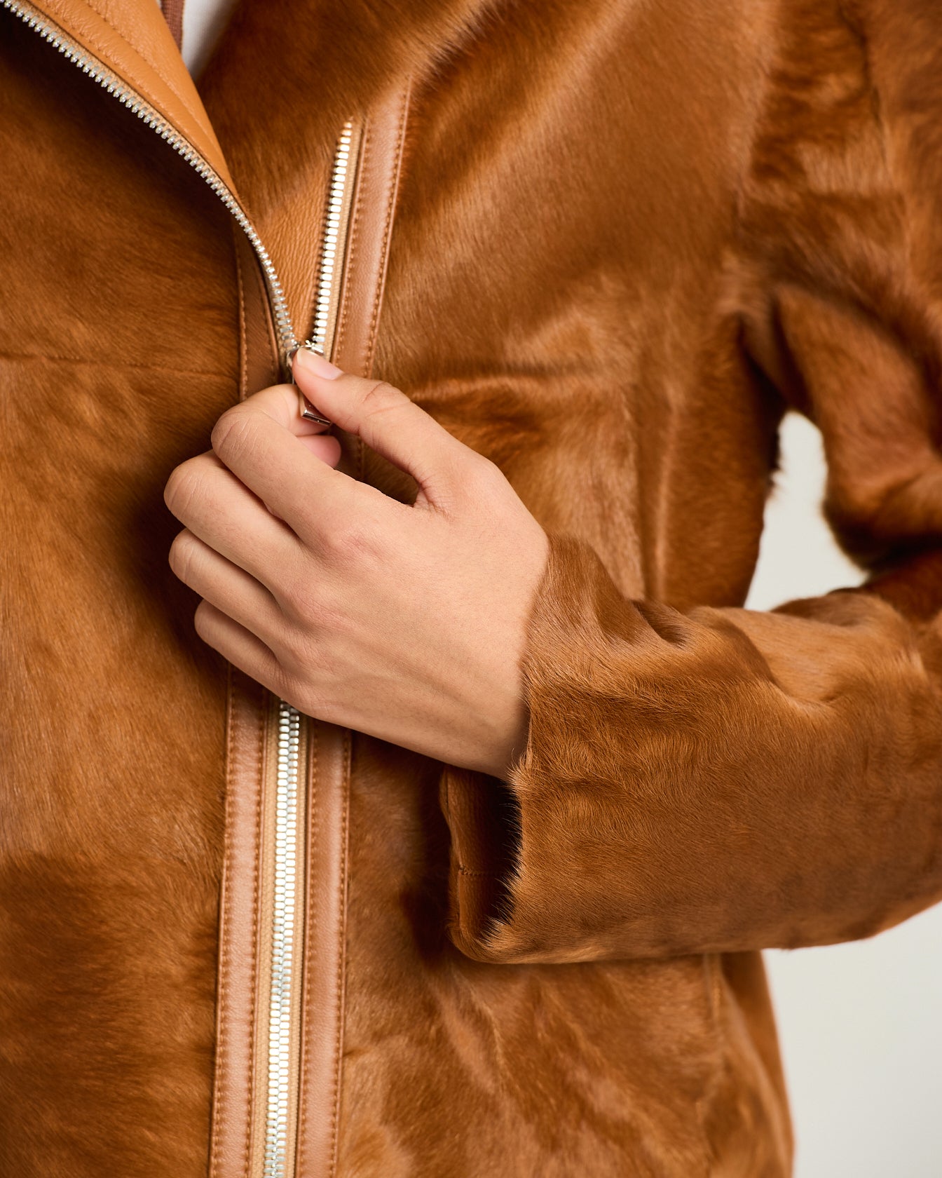 Kiton Outerwear Lammfell Jacke 42 Beige Fell
