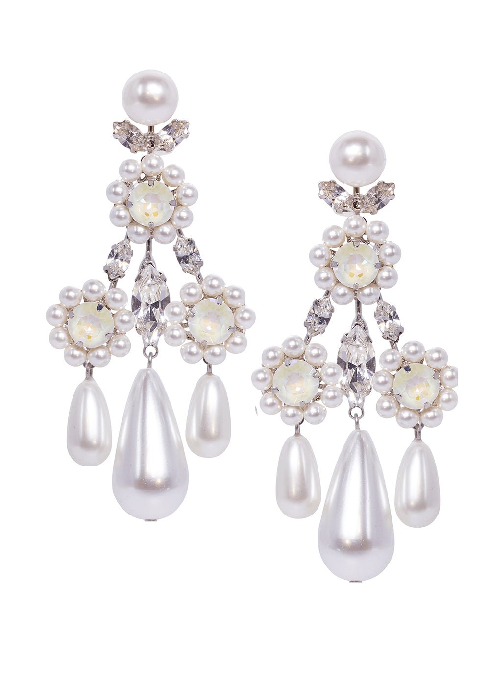 Elizabeth Bower Baroque Kronleuchter Ohrringe Rhodium Perlen