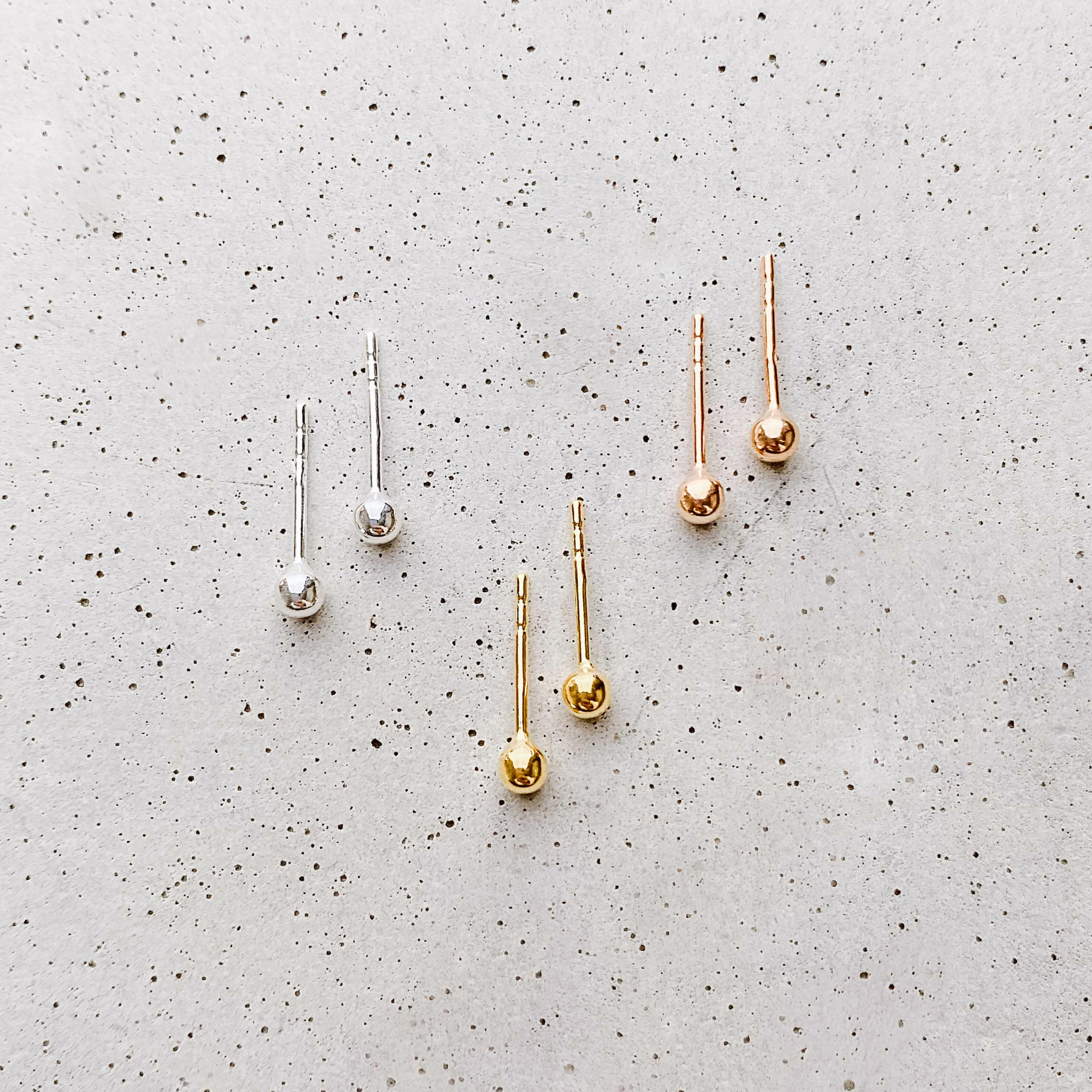 Perlenbräute Kaya 3mm Ohrstecker Gold zweites Ohrloch
