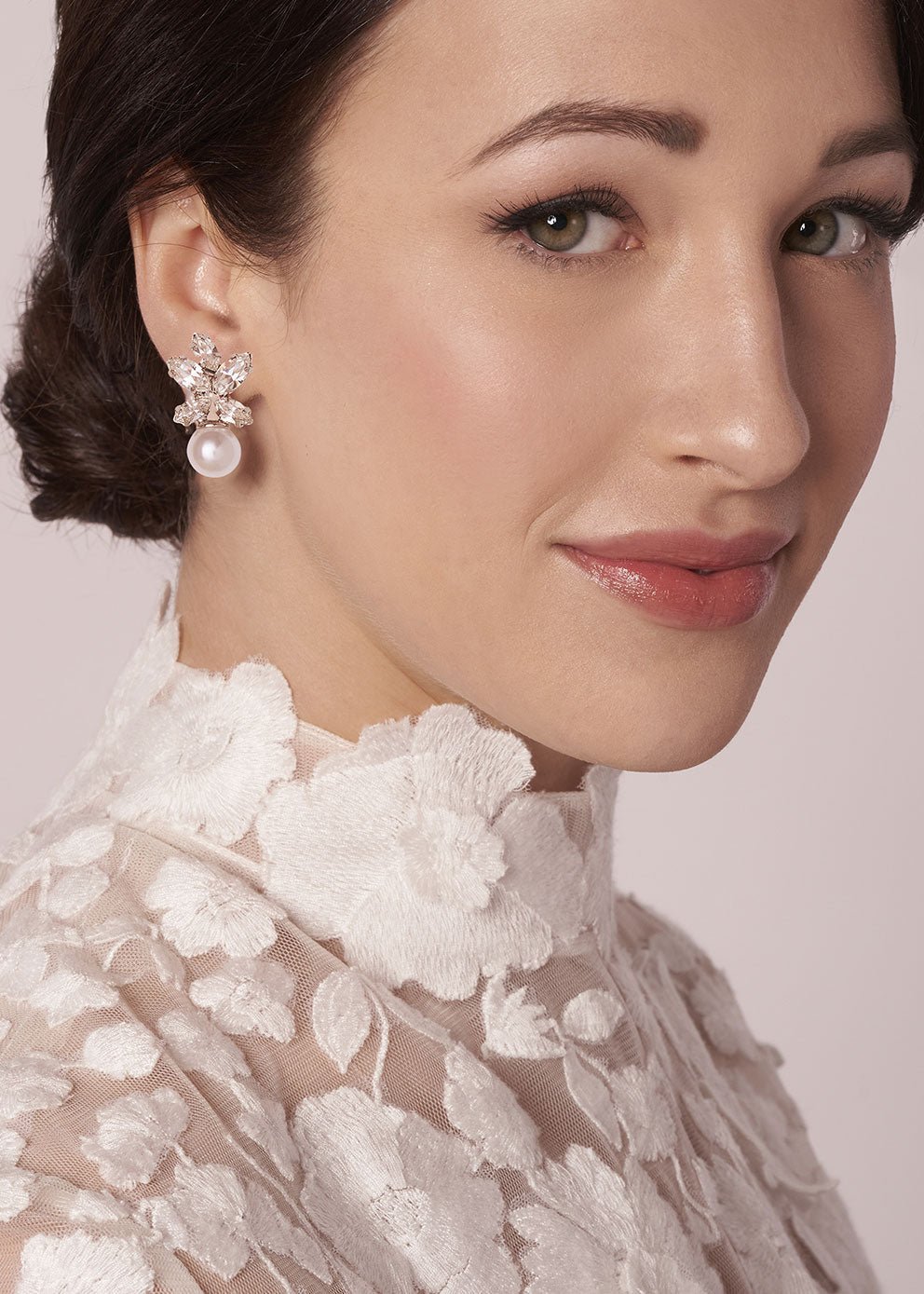 Elizabeth Bower Burst Mini Duet Ohrringe Kristall Perle Rhodium