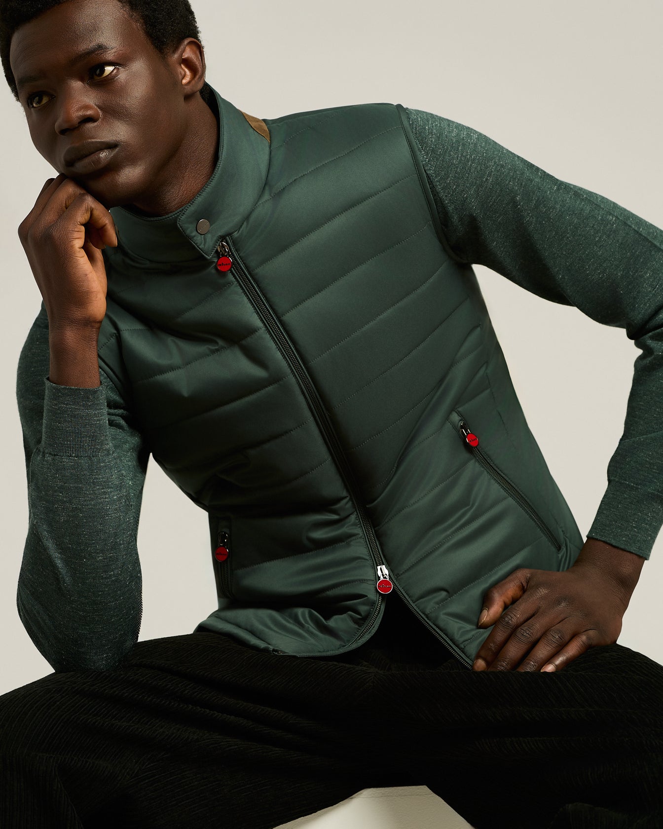 Kiton Gilet Steppweste dunkelgrün Polyester