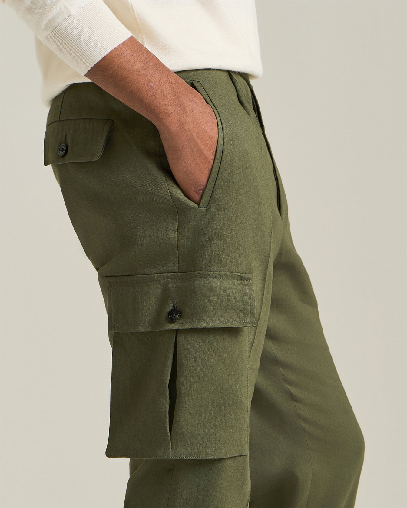 Kiton Trousers Cargo Hose Leinen Wolle Falten elegant