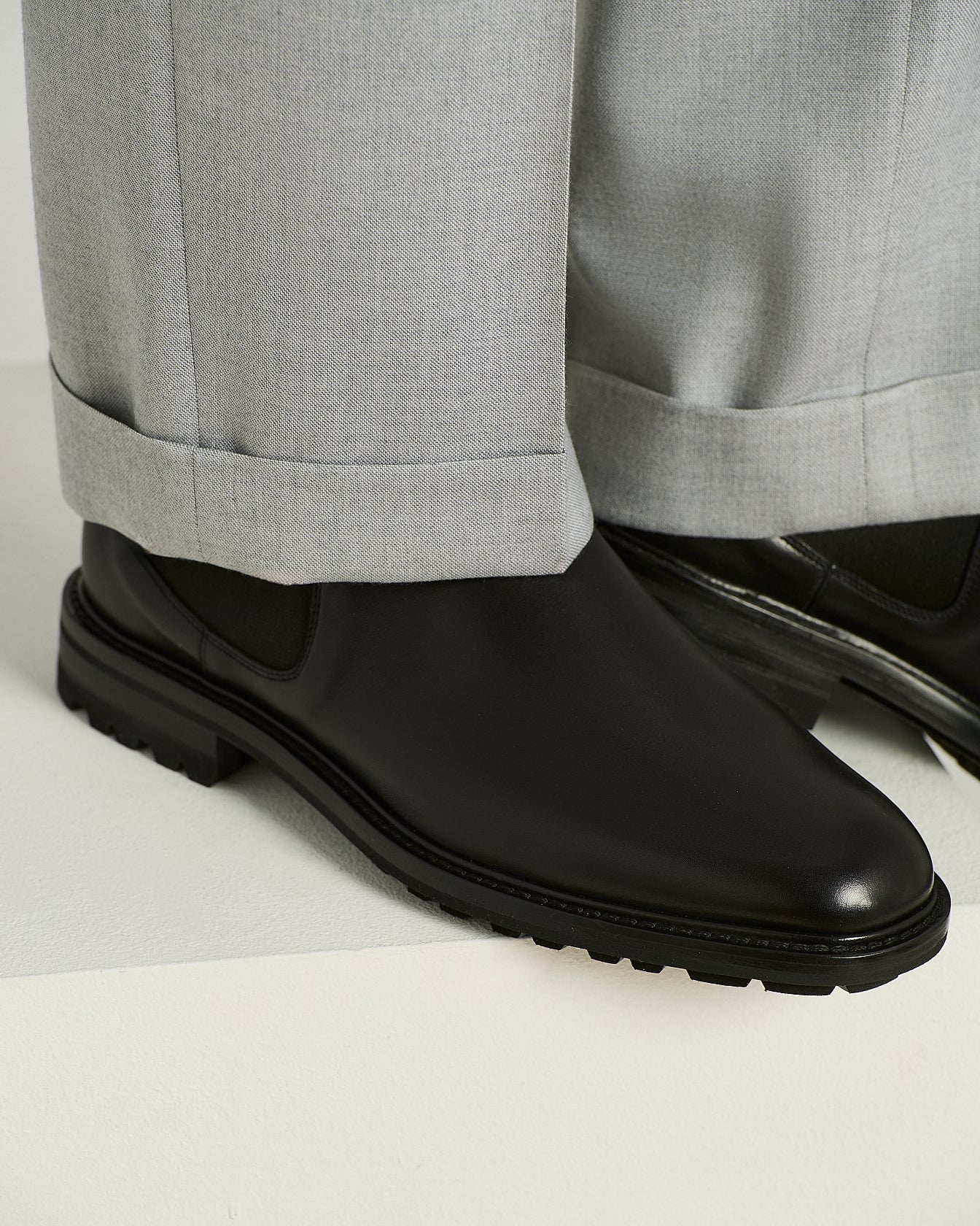 Kiton Shoes Chelsea Boots Kalbsleder Schwarz Größe 42